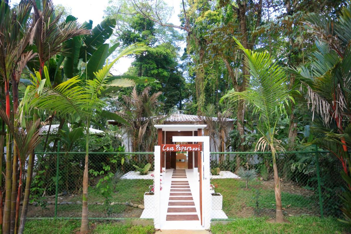 Hotel Gigi Brown Villa Paparazzi Beachfront