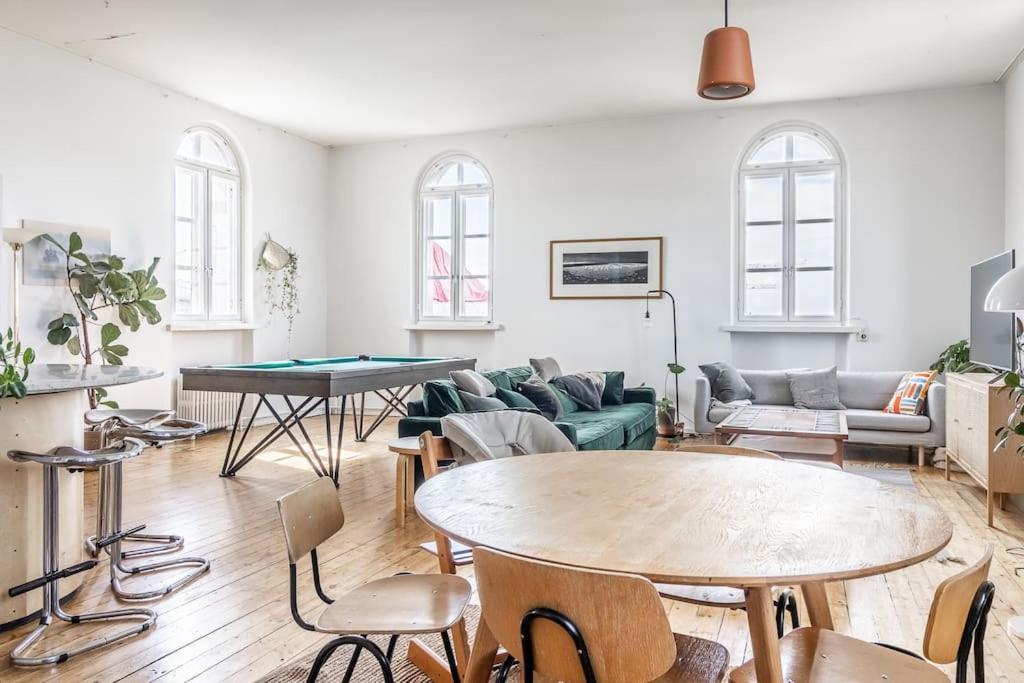 Helsinki Tower Penthouse 1 BR and Loft with 360-degree Views view 4