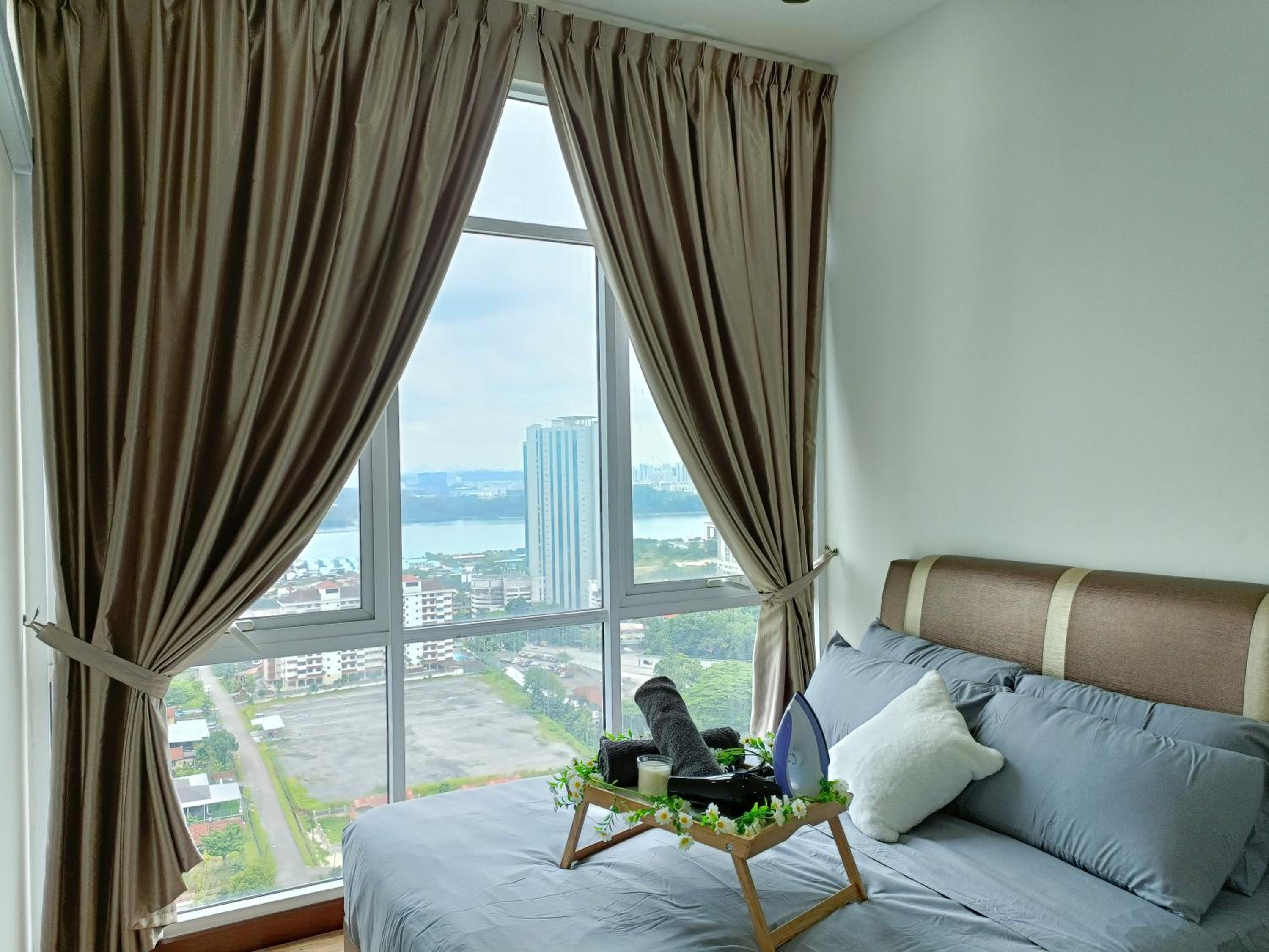 Paragon Suite Homestay by Antlerzone - Image 5