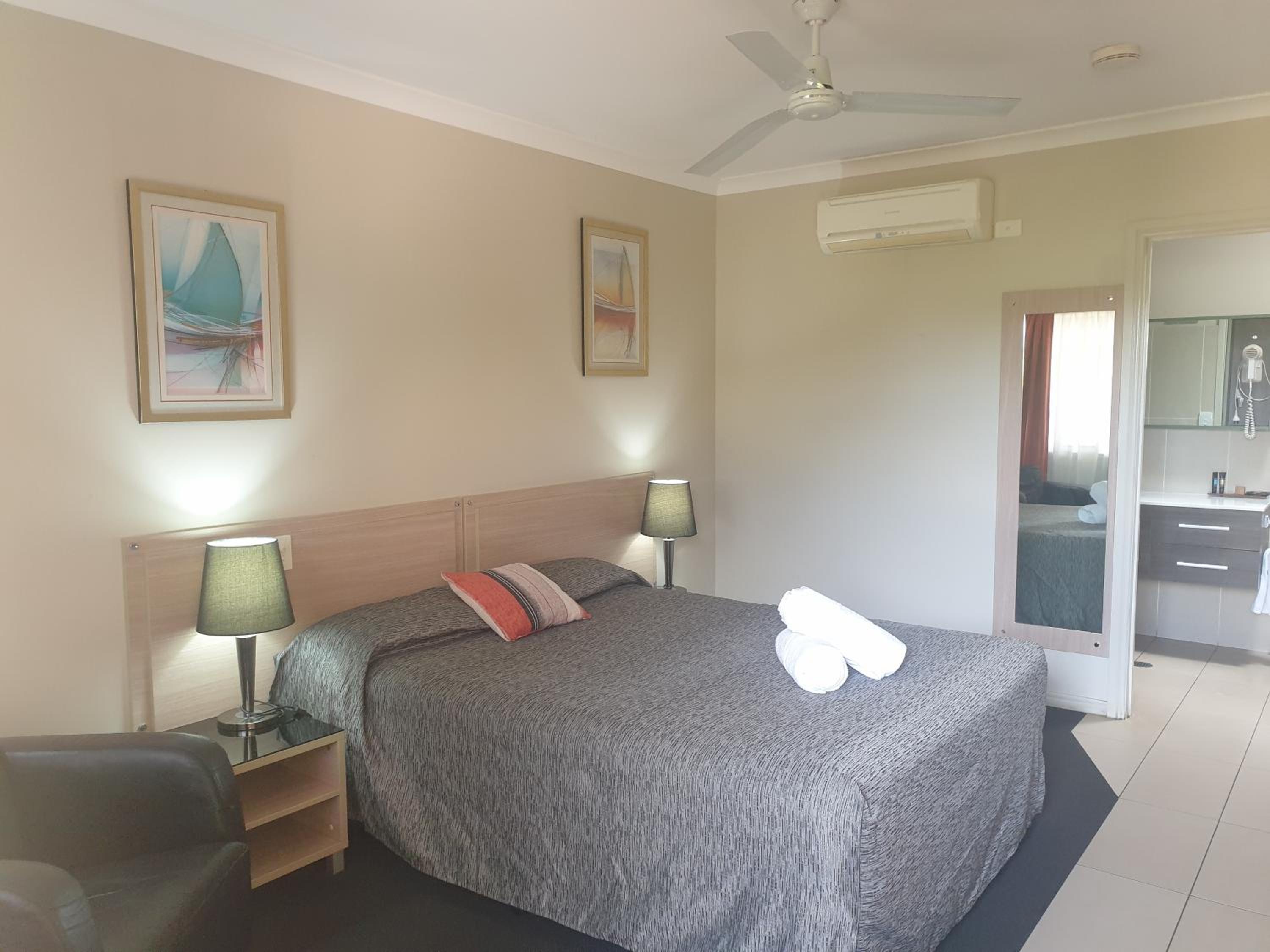 Cobar Central Motor Inn