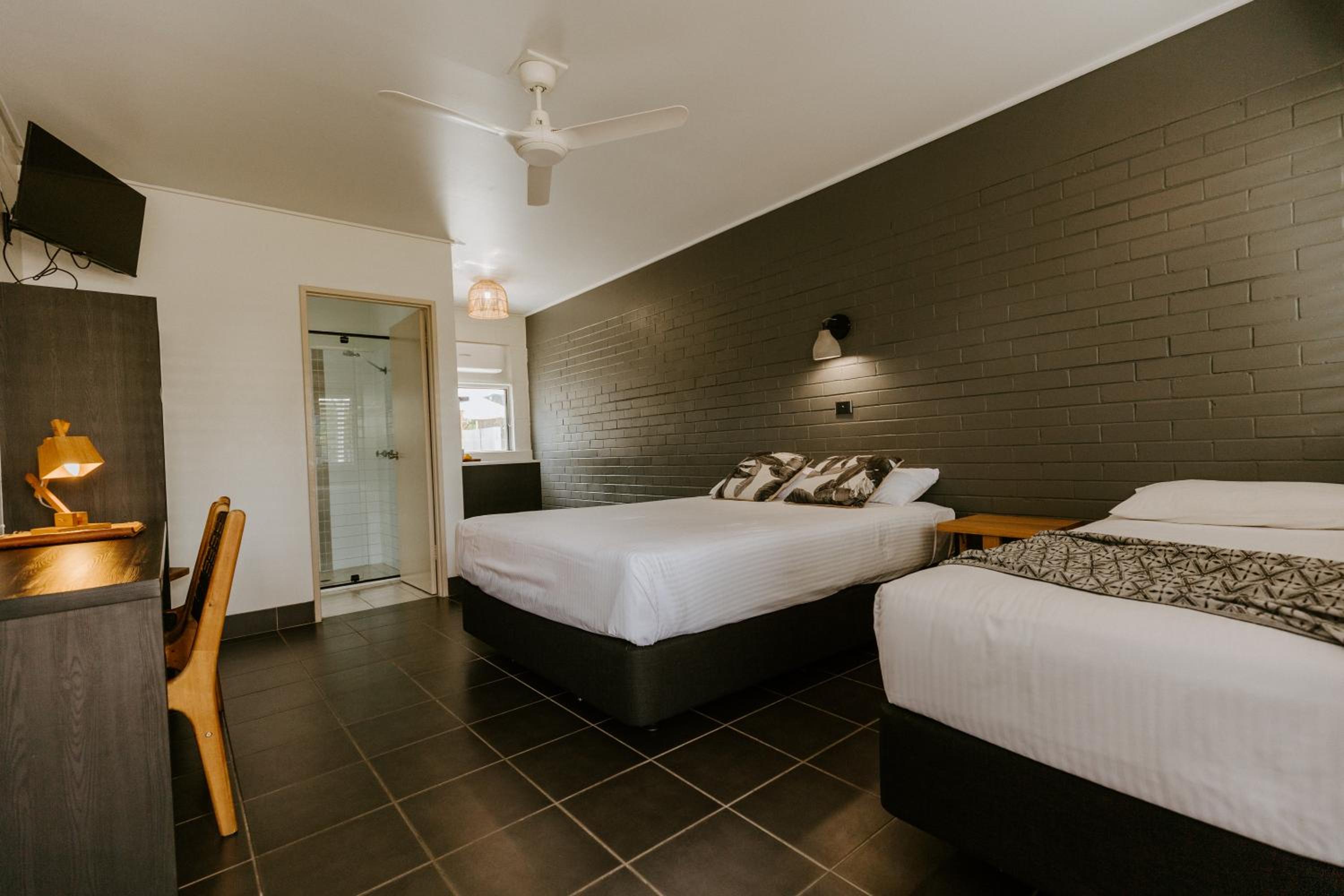 Yeppoon Surfside Motel