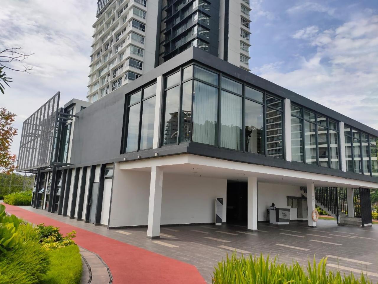 KL EAST RIDGE RARA SUITE HOMESTAY