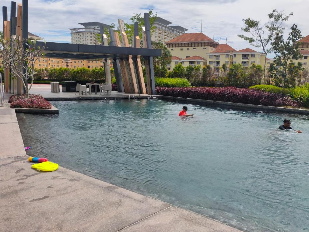 KL EAST RIDGE RARA SUITE HOMESTAY