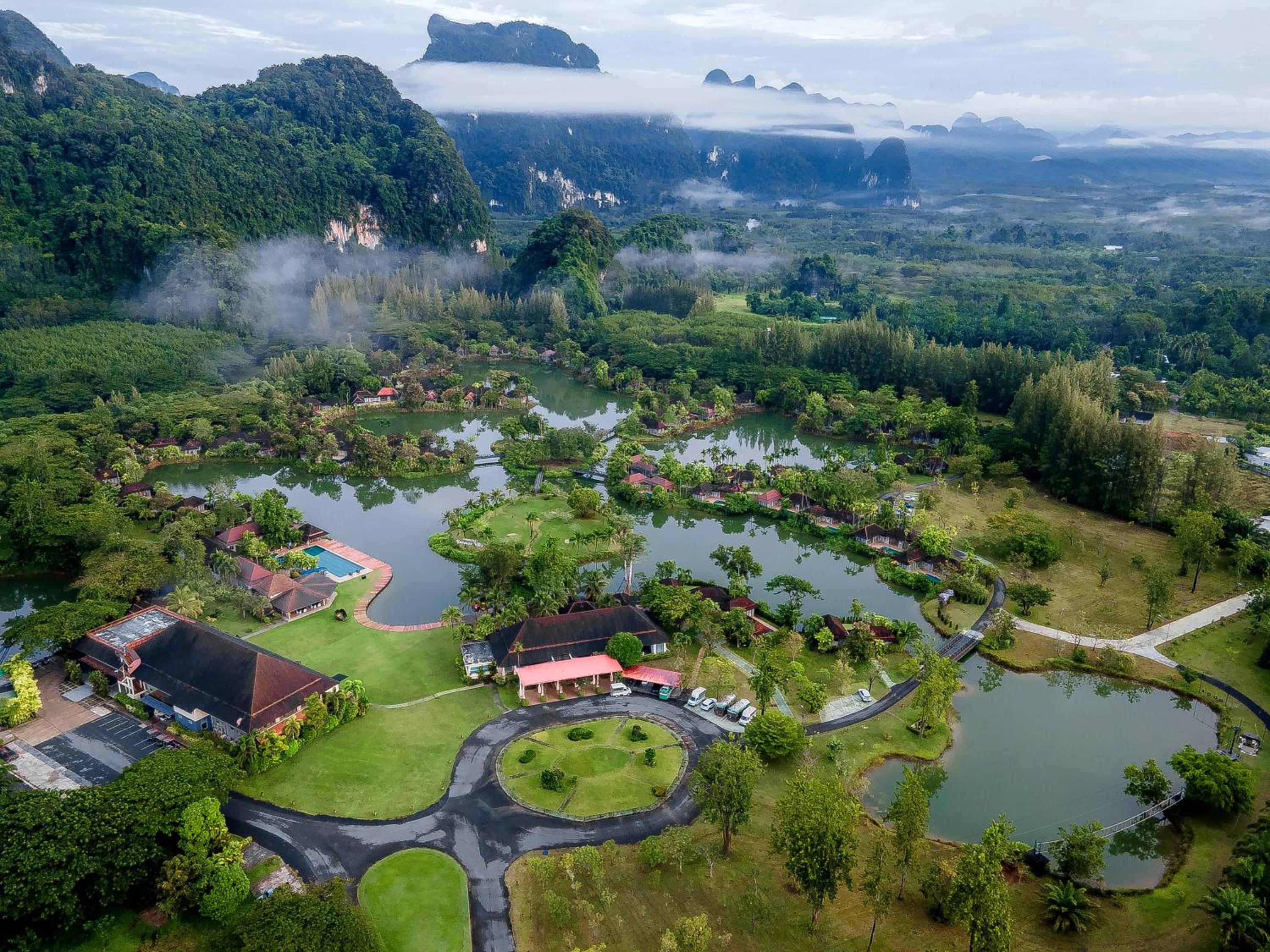 Bor Saen Pool Villa