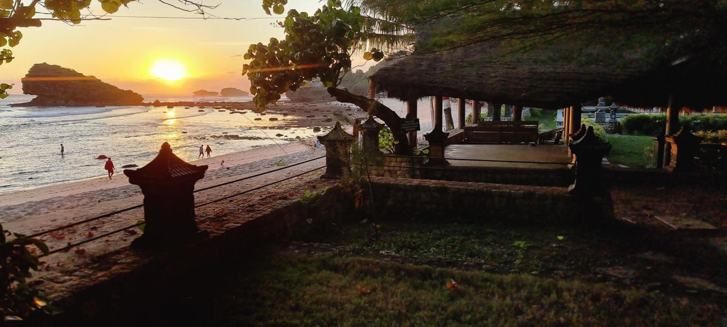 Istana Ombak Eco Resort view 3