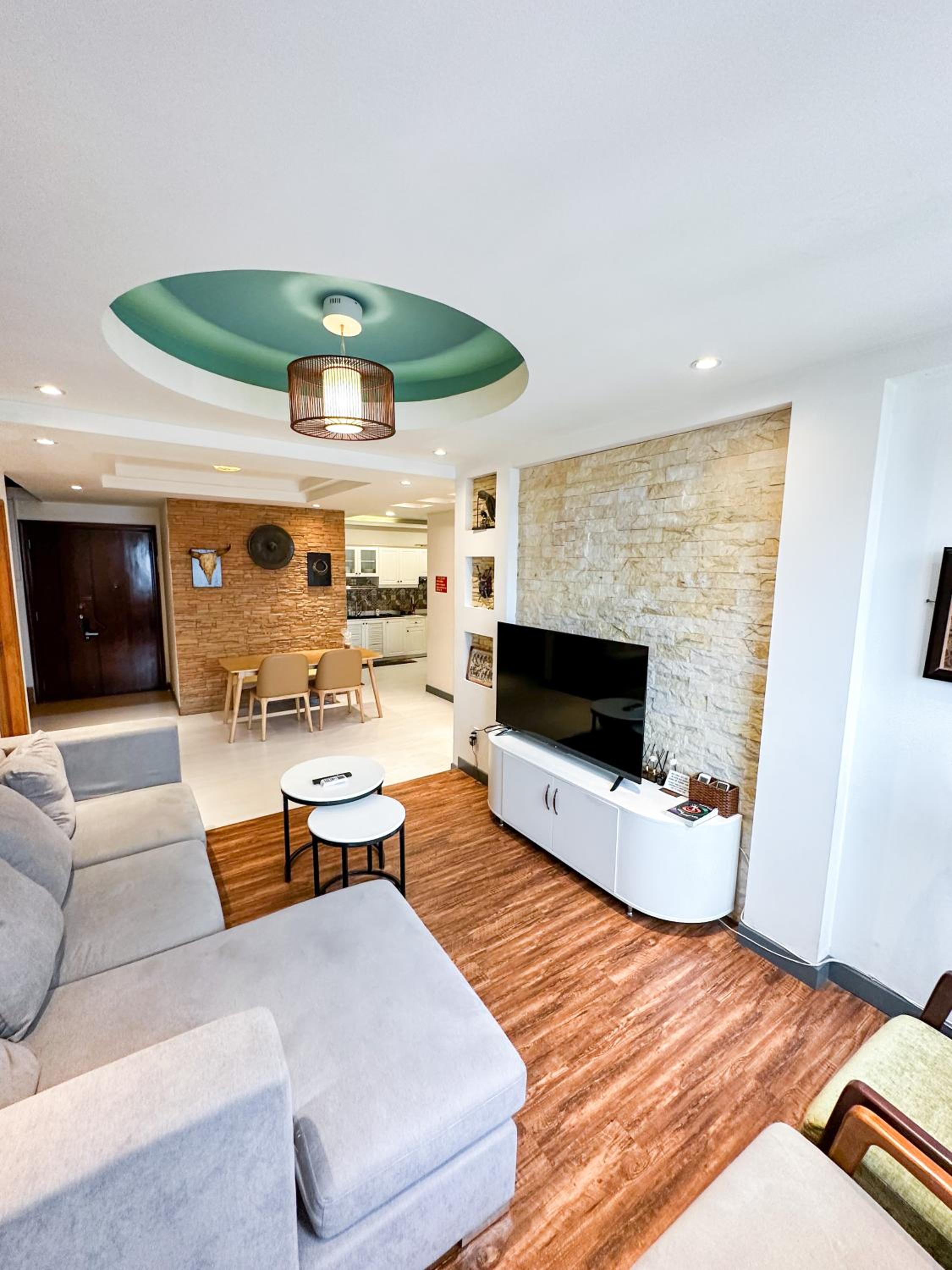 Penthouse 86 - Pool Private - In the HEART HCM