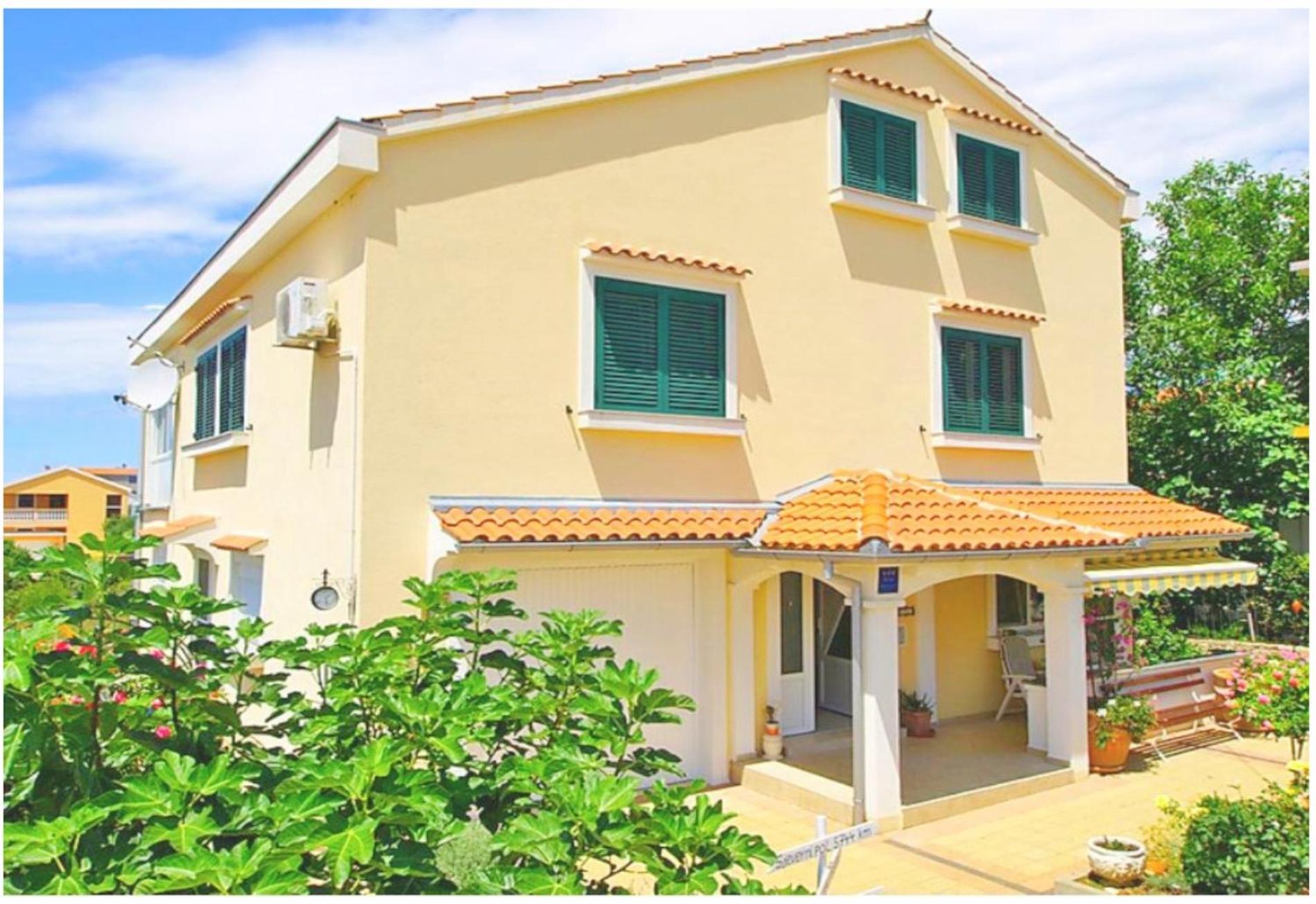 Holiday Home Desa view 2