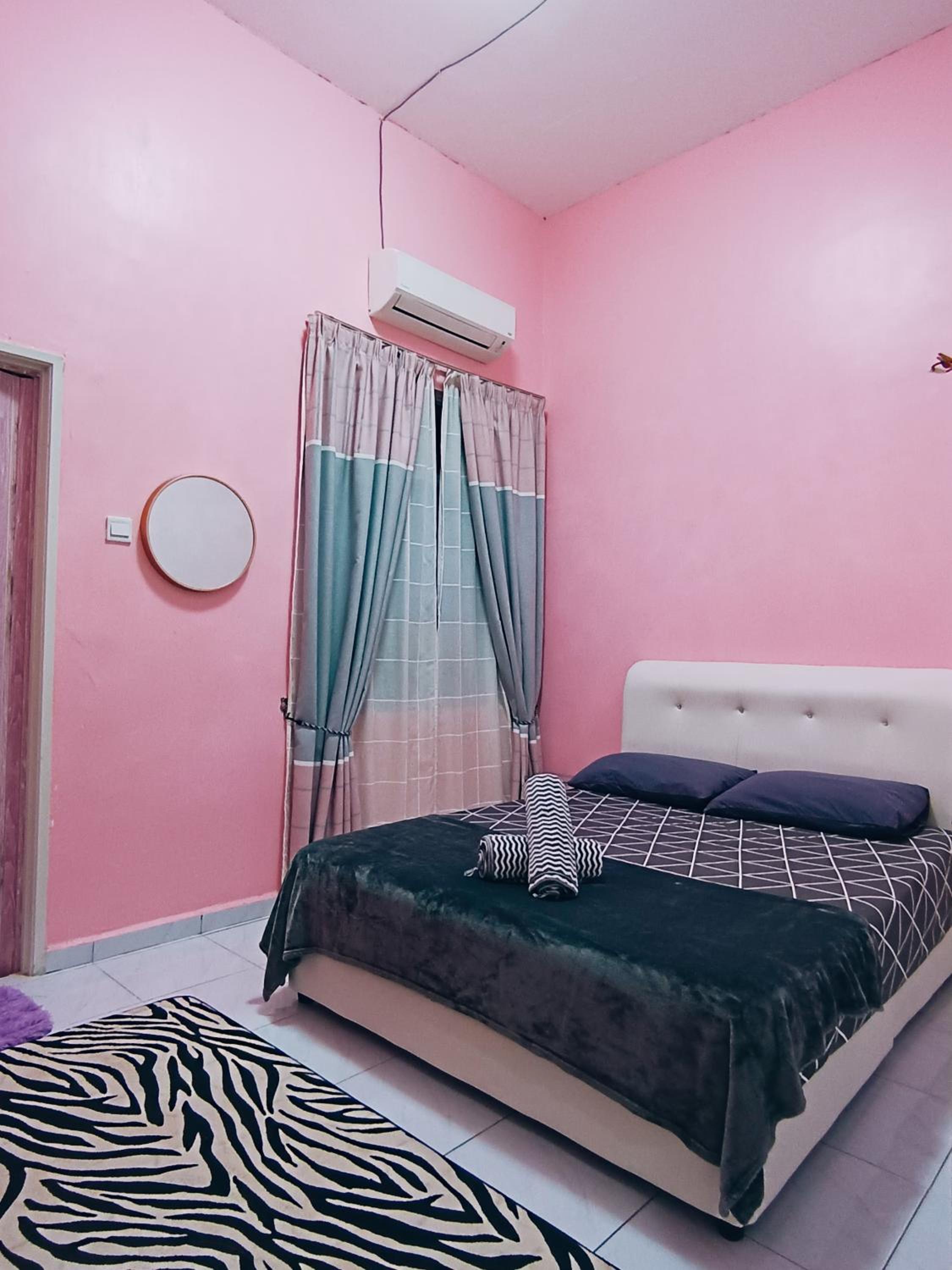 Aila Homestay Pendang
