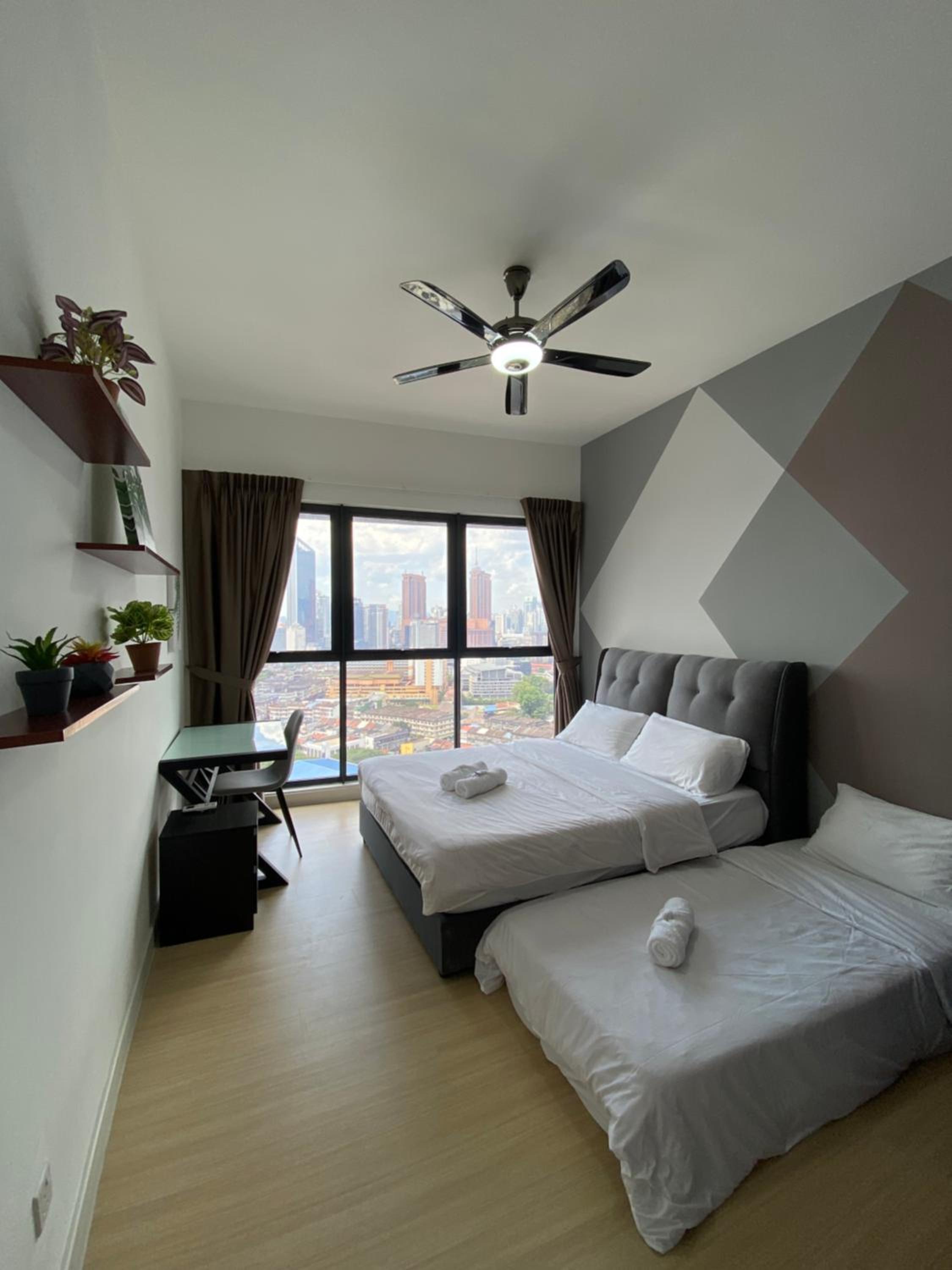 Happy Continew Residence 2 Bedrooms - TRX KL