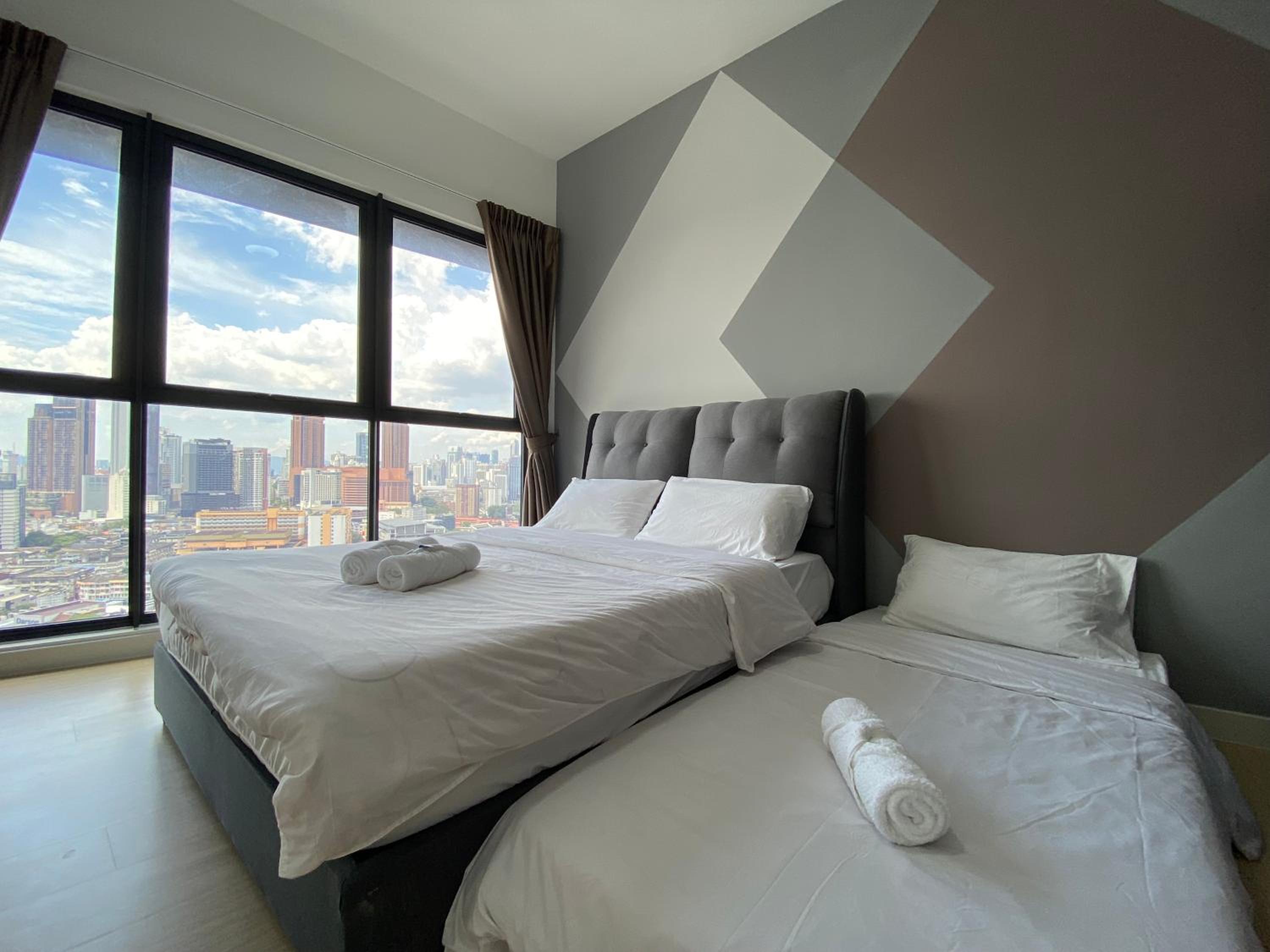 Happy Continew Residence 2 Bedrooms - TRX KL