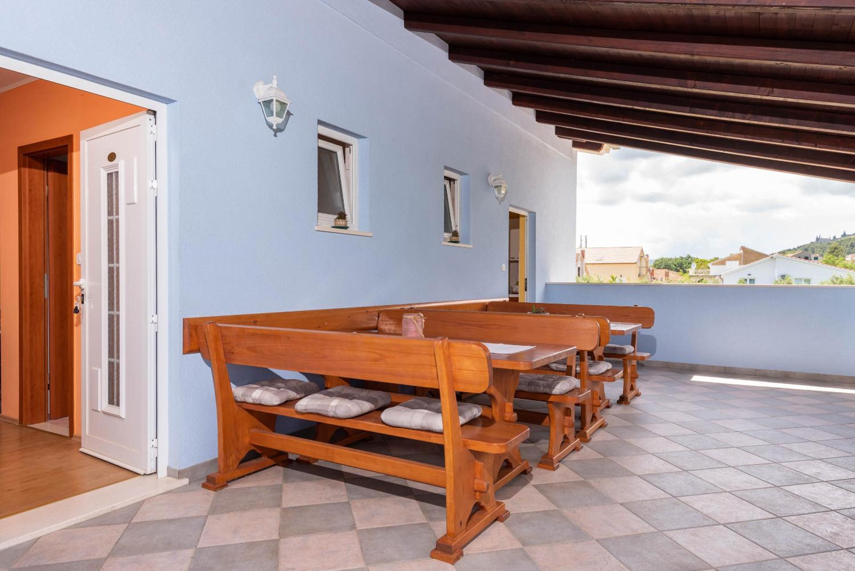 Apartments Ivana