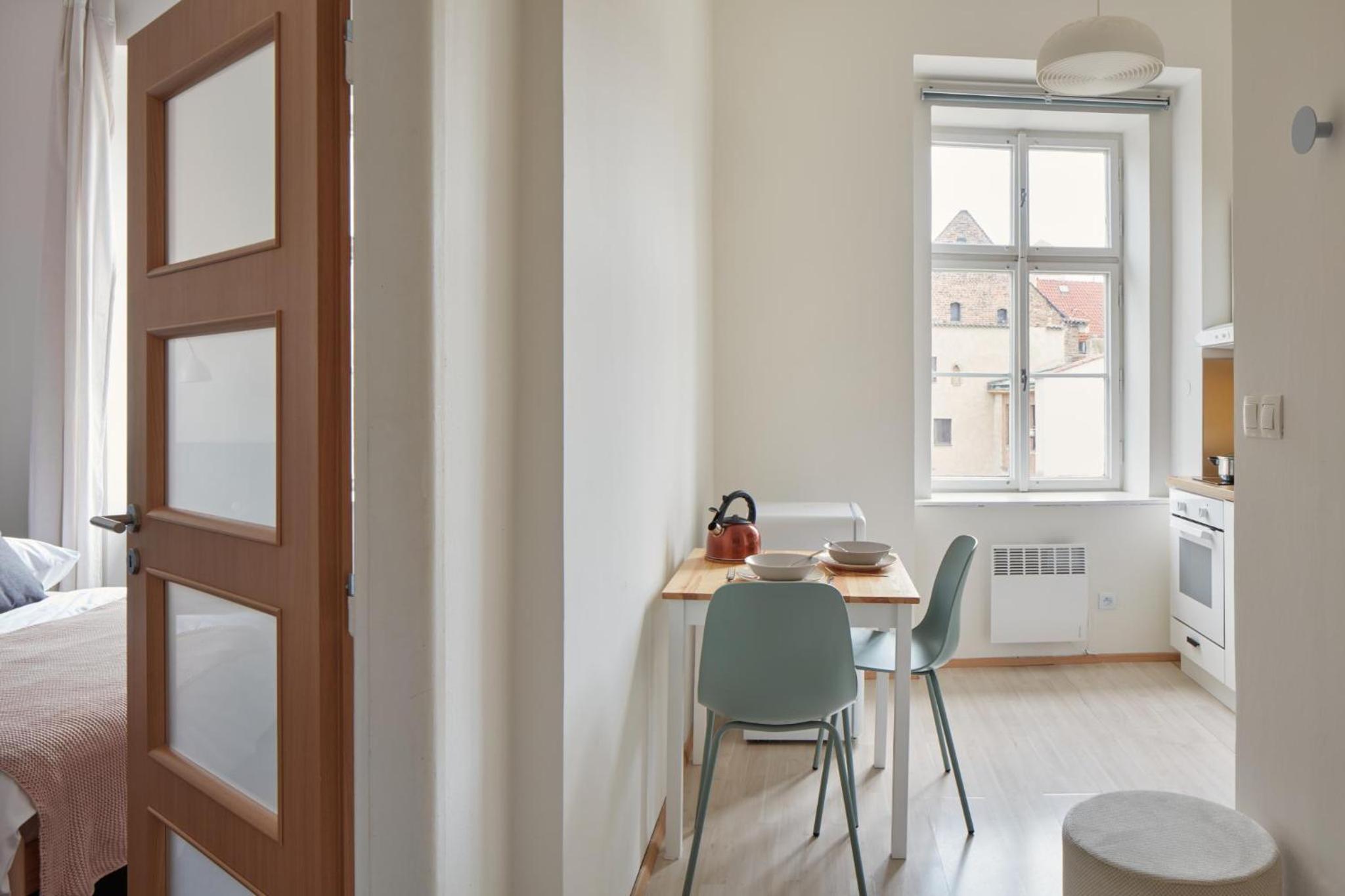 Modern Flat in Old Town by Prague Days