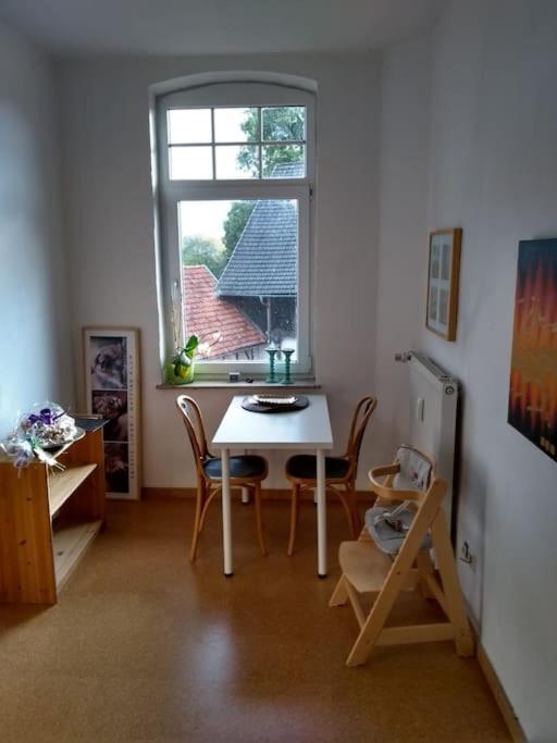 Schöne Wohnung, direkt an der Weser, mit Kaminofen