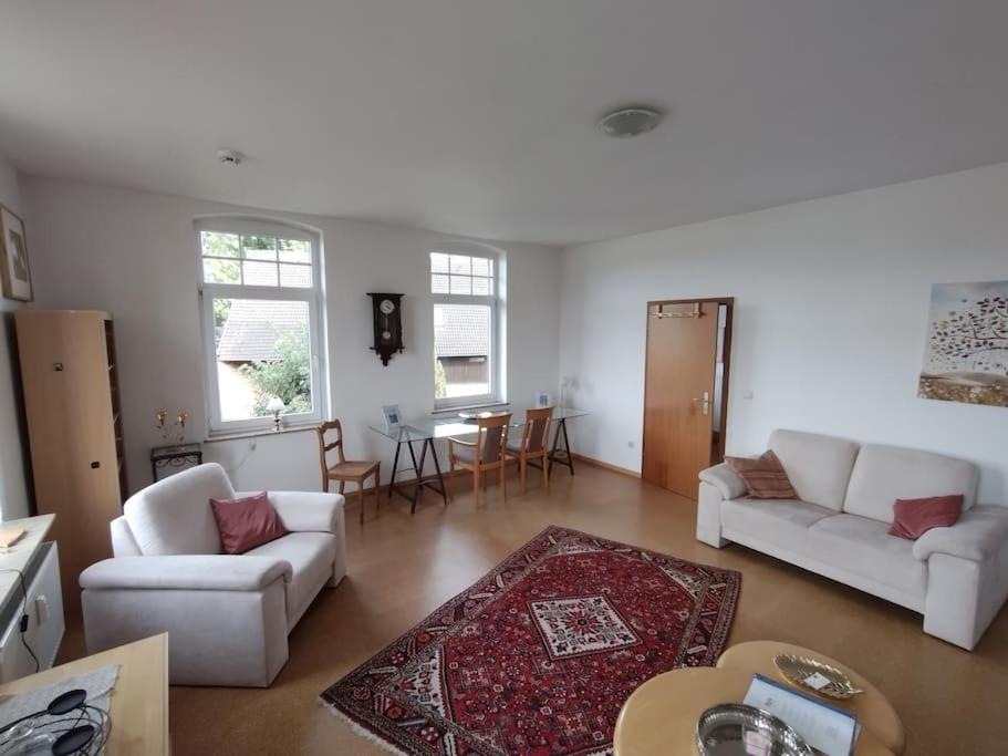 Schöne Wohnung, direkt an der Weser, mit Kaminofen