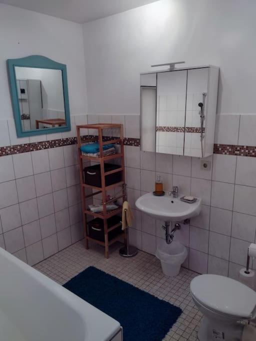 Schöne Wohnung, direkt an der Weser, mit Kaminofen