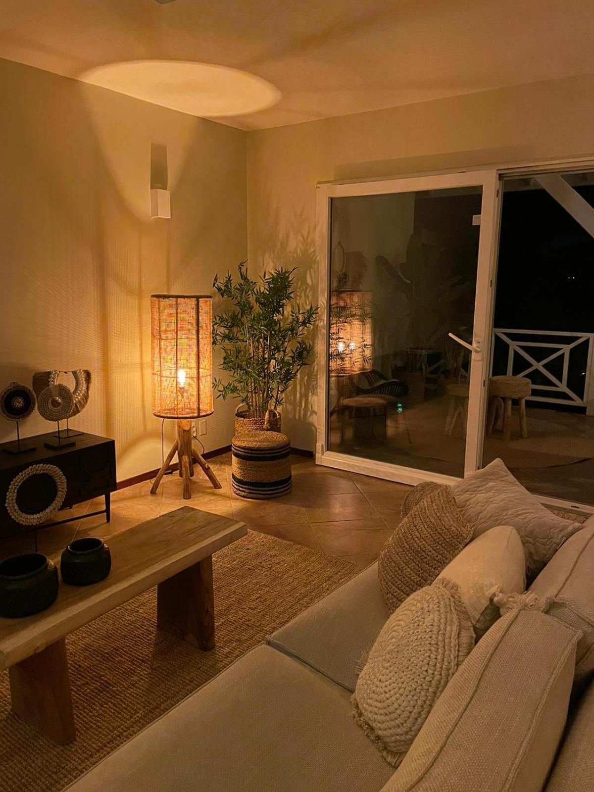 Tropicana Palm Penthouse Jan Thiel, Willemstad Curacao