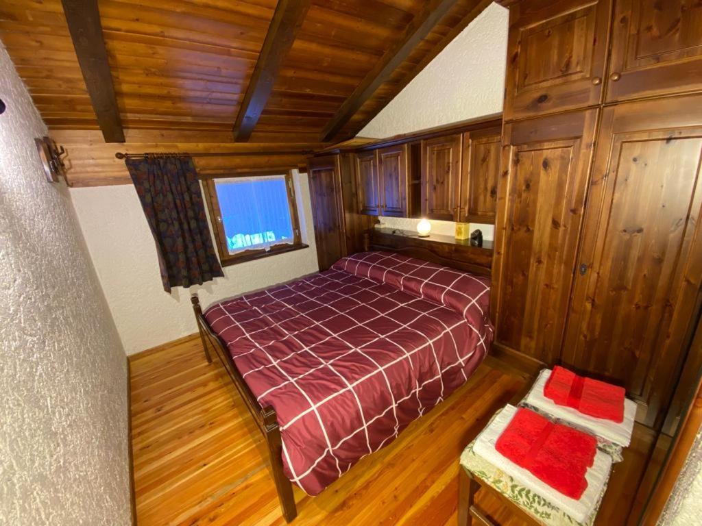 CASA FOLGARIDA 2 BOX AUTO PRIVATI davanti CABINOVIA BELVEDERE view 5