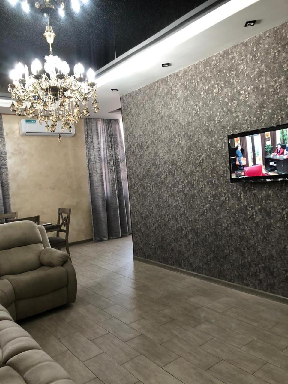 2 Bedroom 2 Bathromm Apartment on Rostom Street