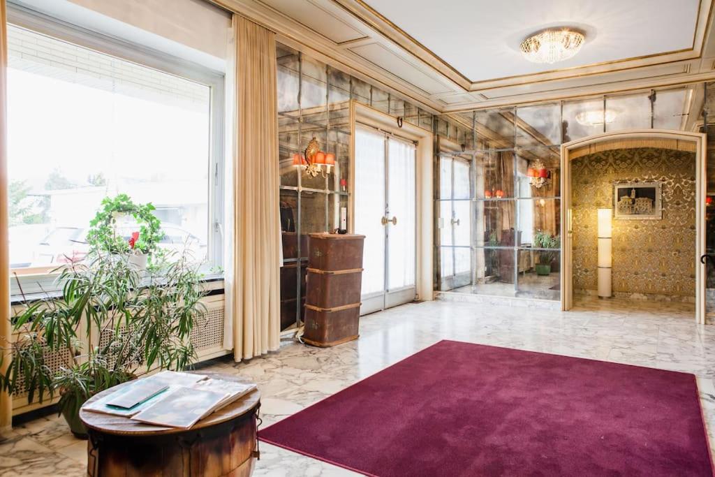 Villa mit Auffahrt