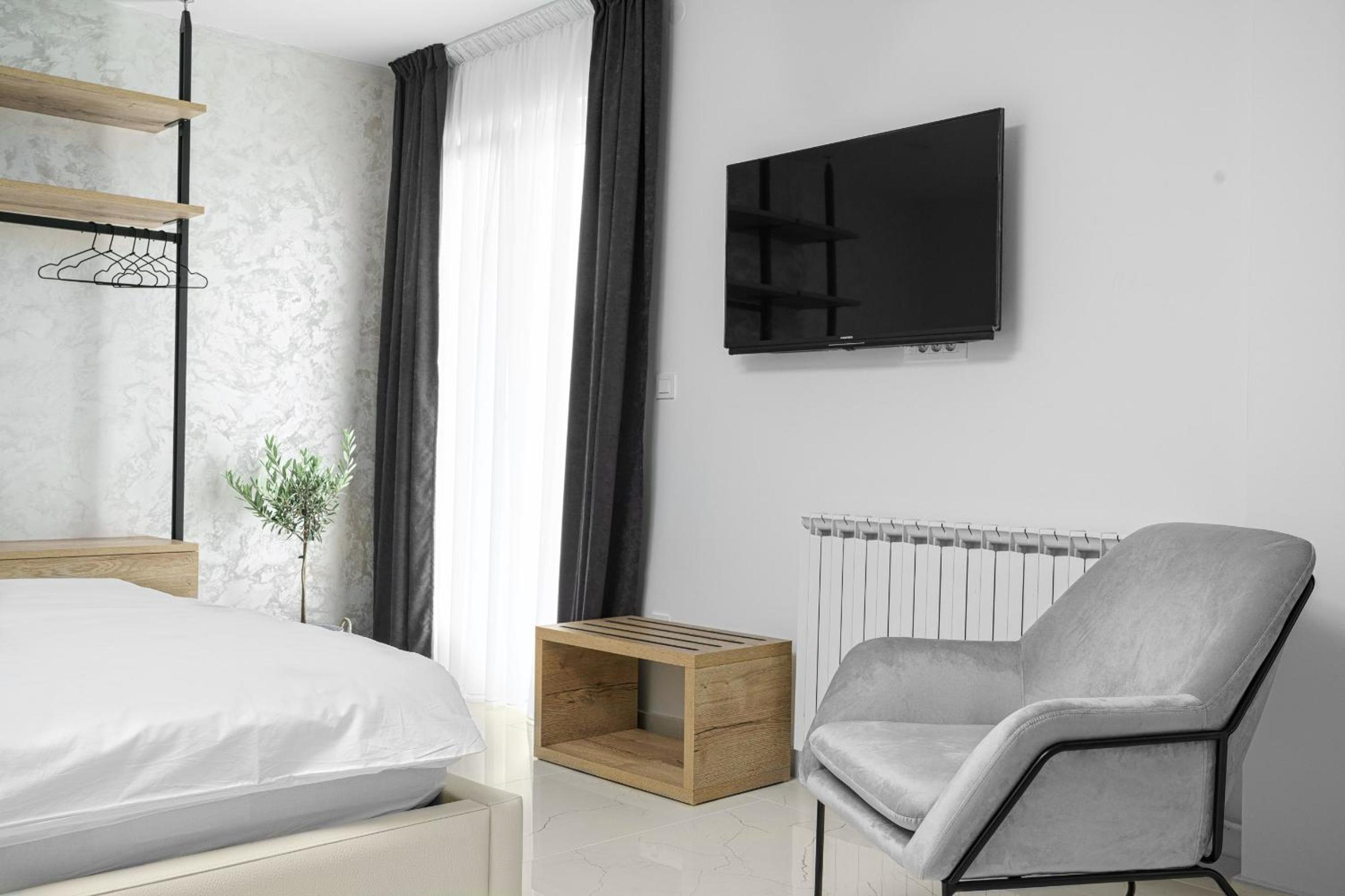 SIDRO Apartments