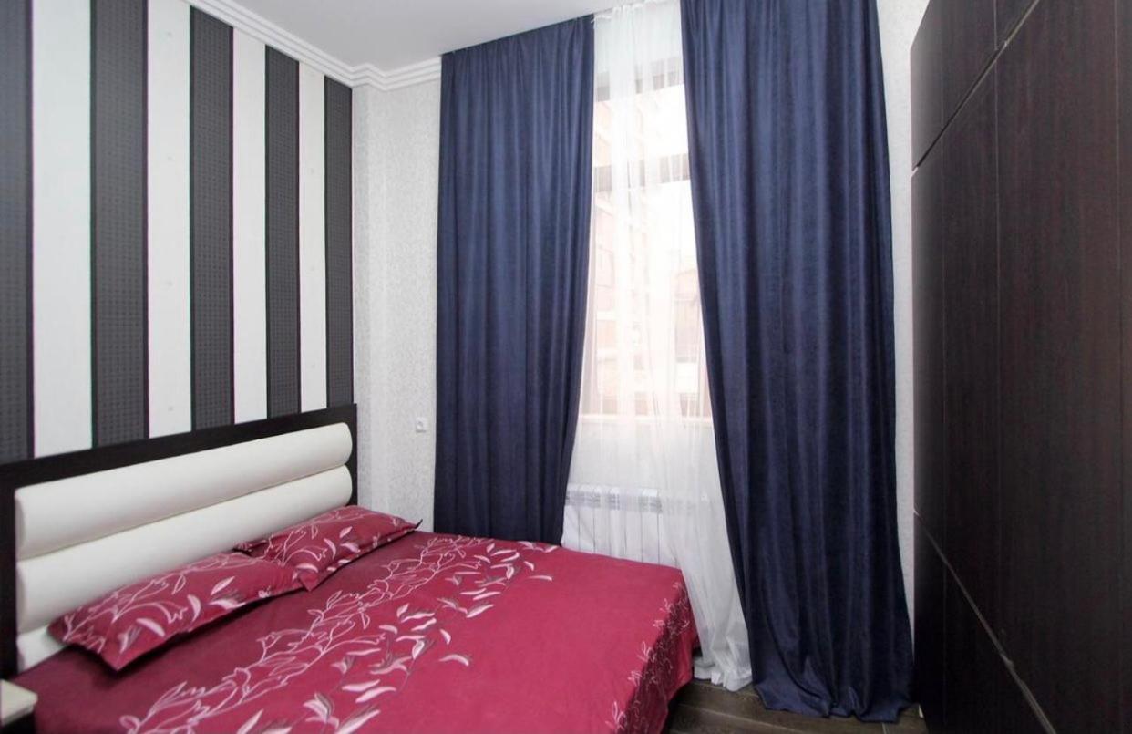 SPACIOUS Apartment in Yerevan on Tigran Mets Street