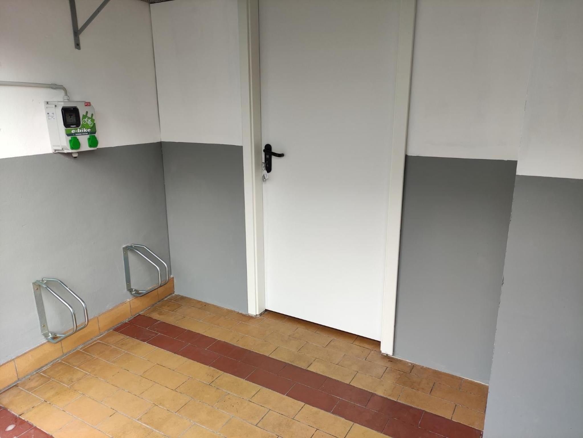Photo 19
