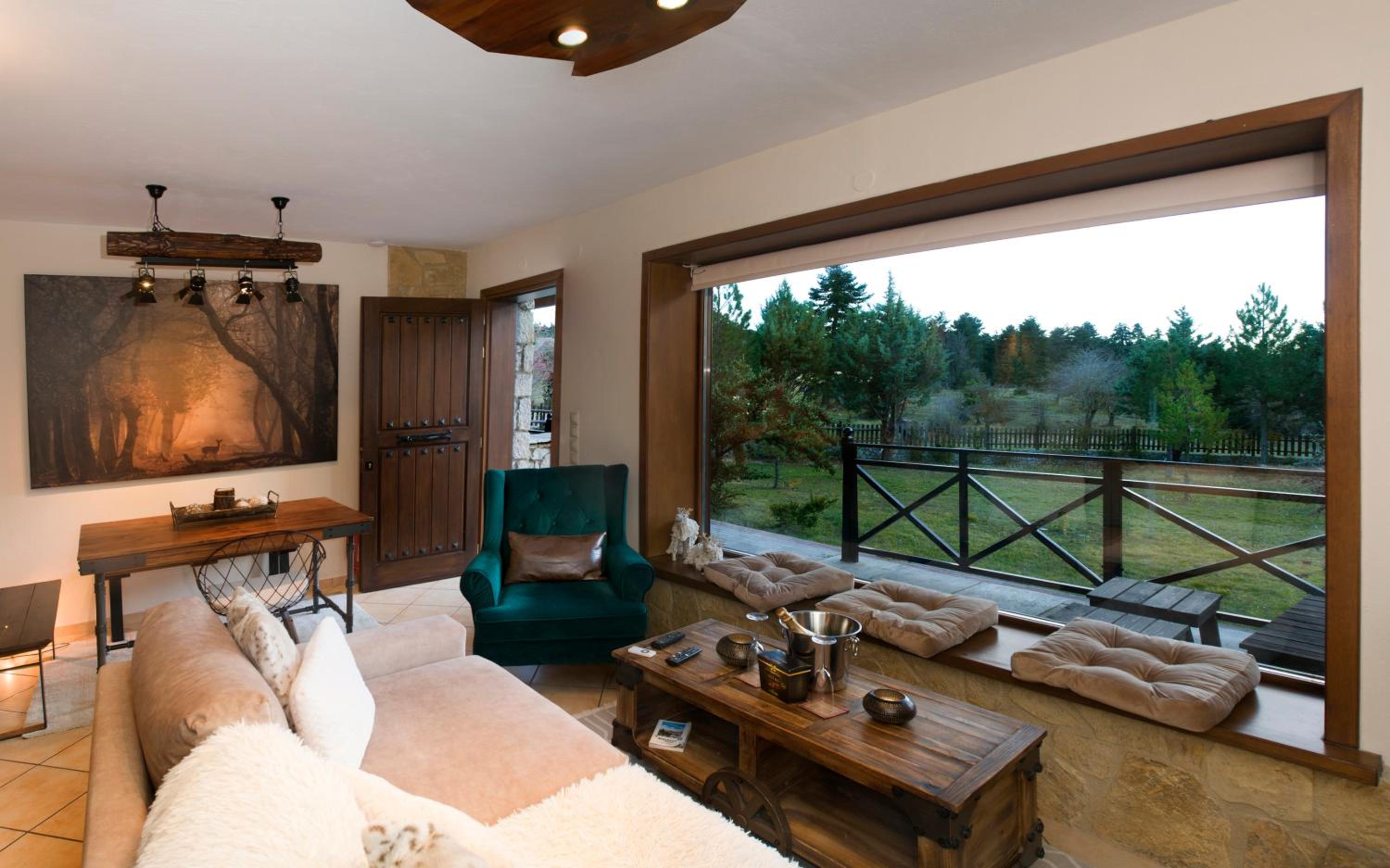 Parnassos Chalets