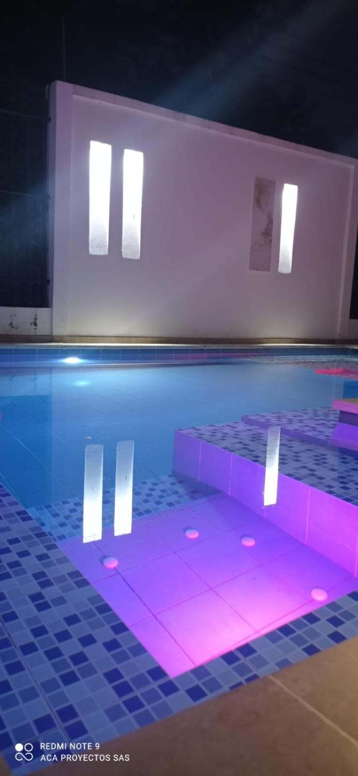 casa vacacional con piscina y jacuzzi privado en girardot