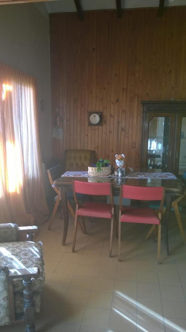 Canela House