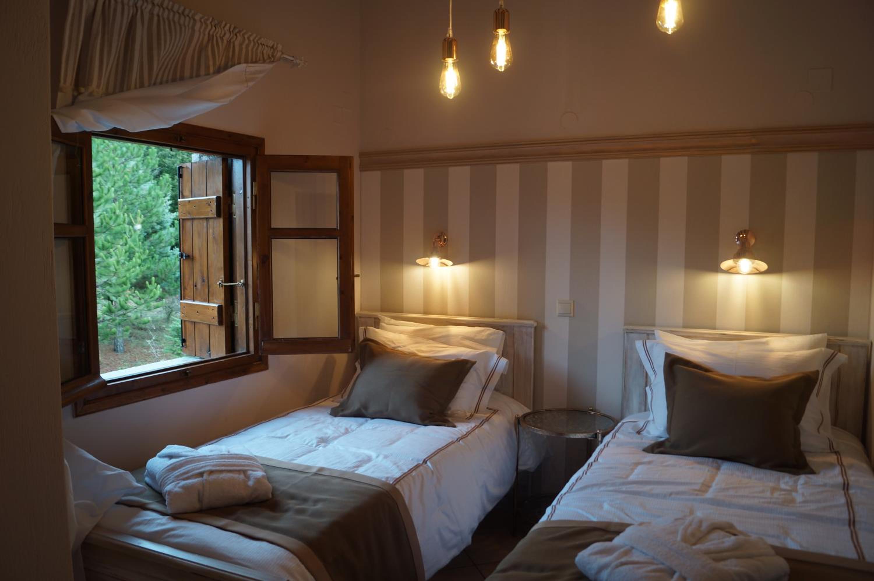 Parnassos Chalets
