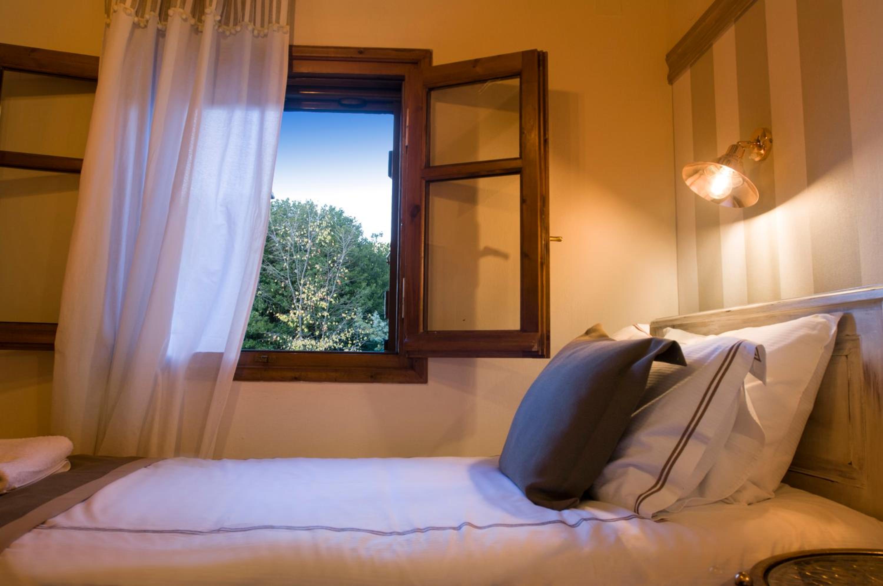 Parnassos Chalets