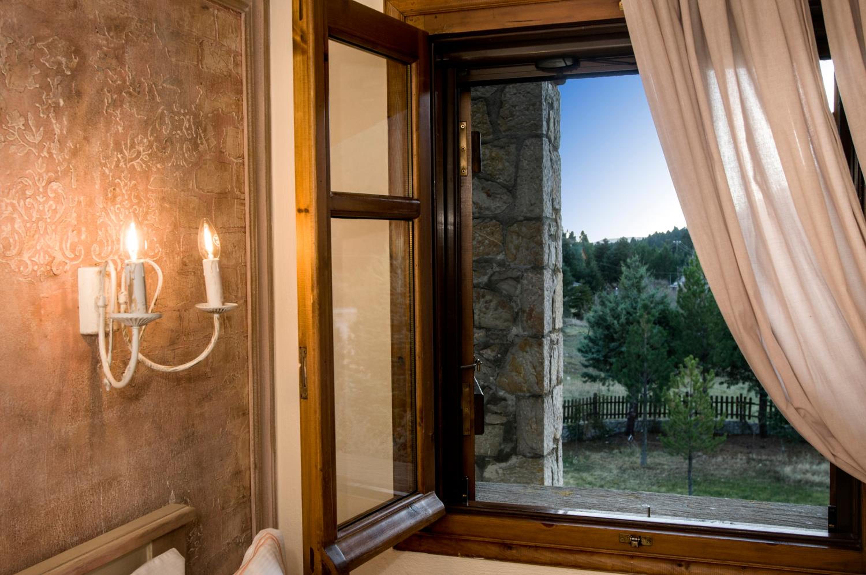 Parnassos Chalets