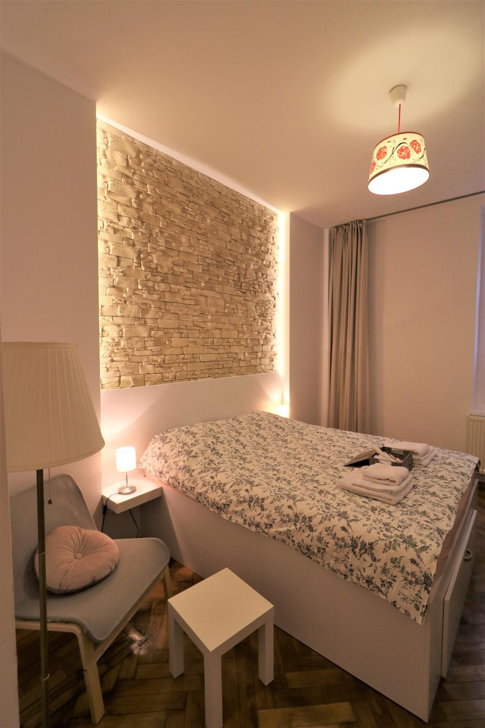 Cozy Old Town Apartment - Free Minibar view 5