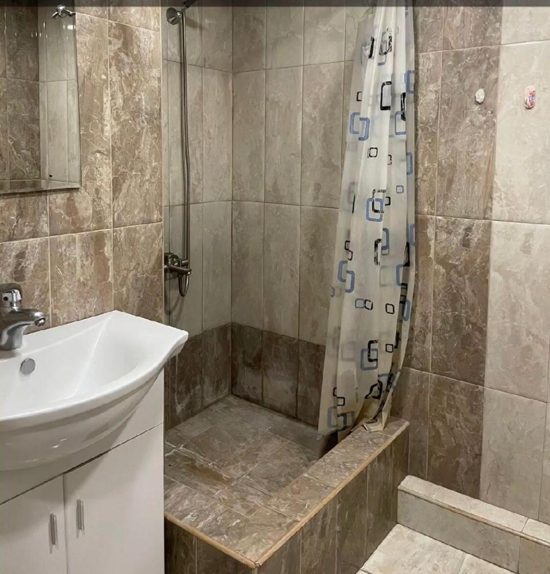 Apartment in Yerevan on Yervand Kochar Street