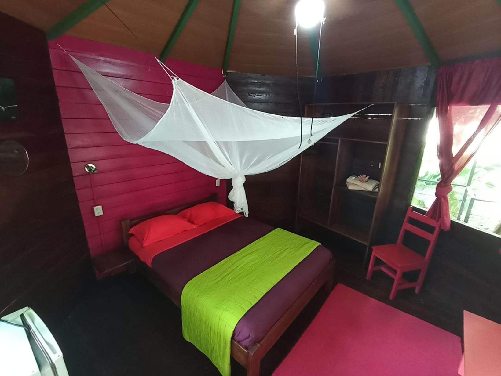 Finca Valeria Treehouses Glamping