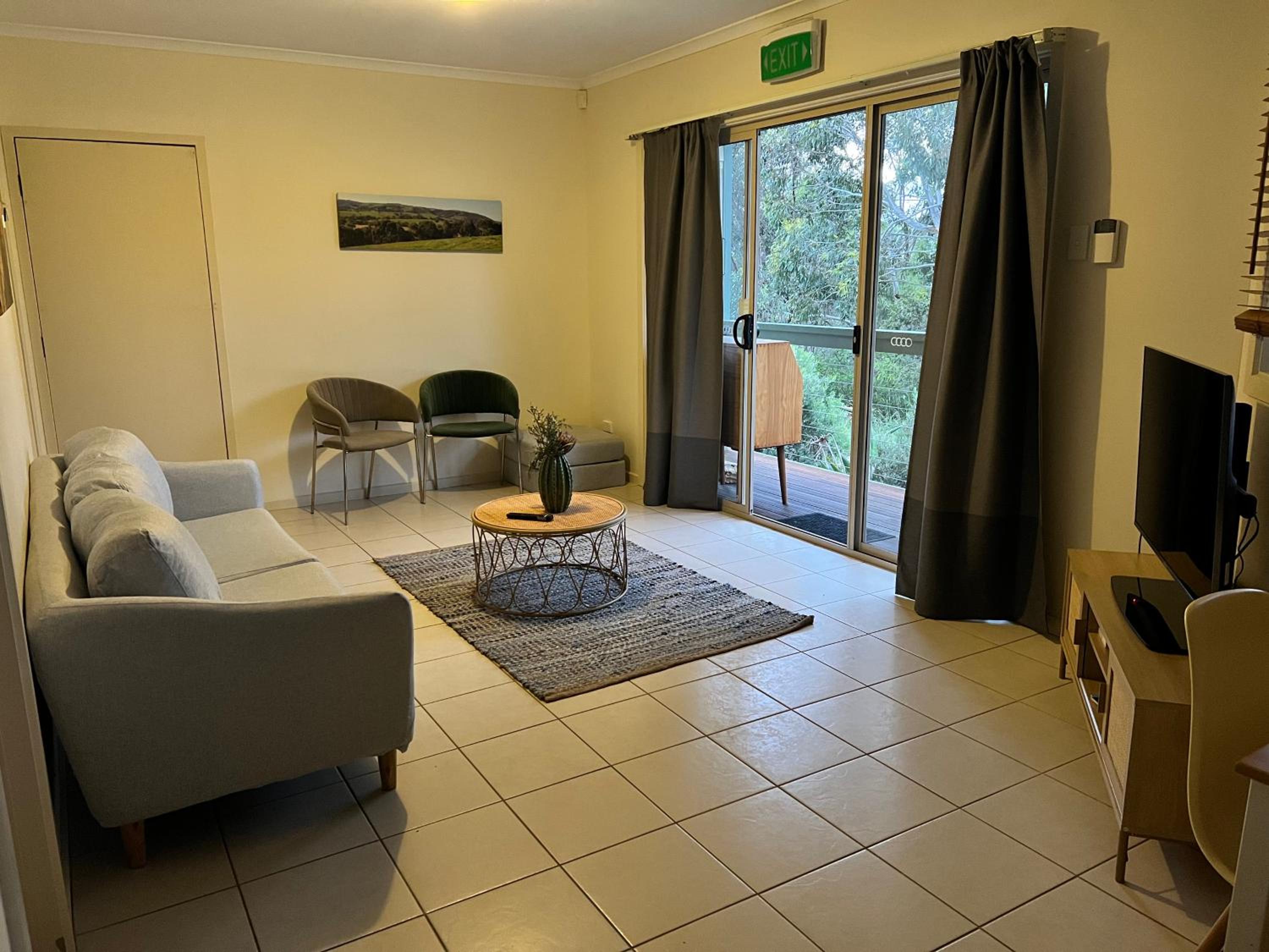 Allusion Farmstay and Vineyard Units