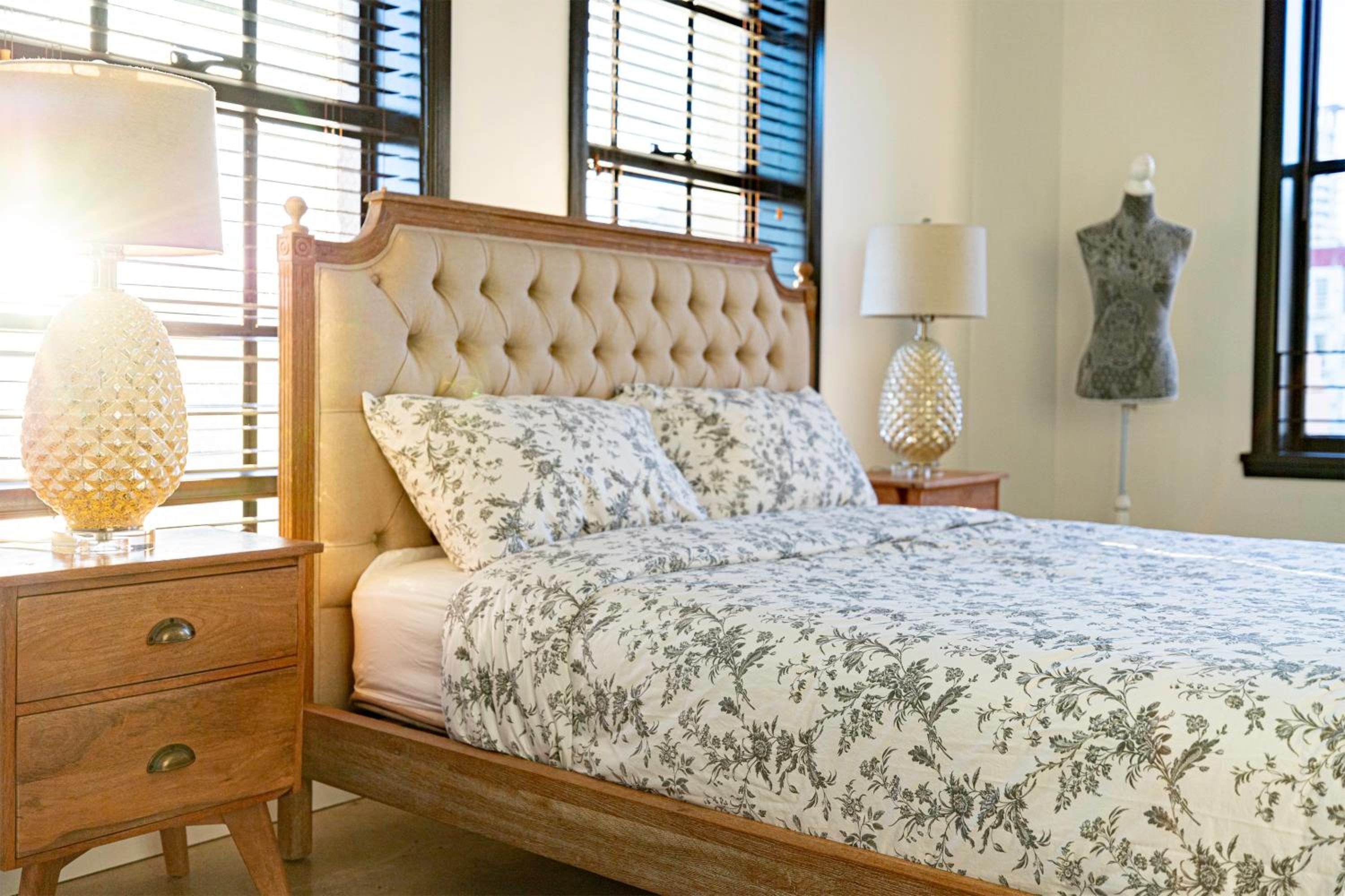 Fashion Loft 2 bedroom Downtown