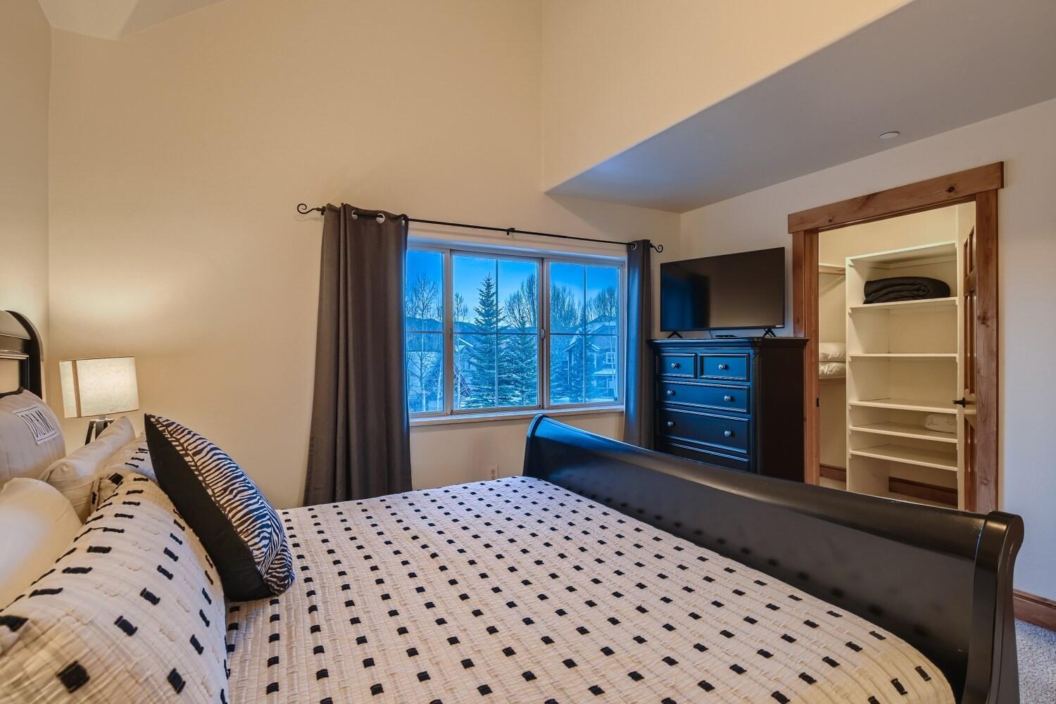 Drake Landing #A8 condo
