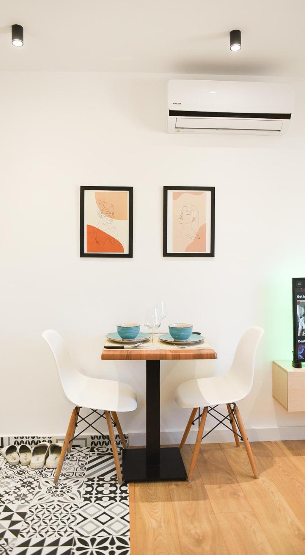 Matisse No9 - One Bedroom City Center Apartment