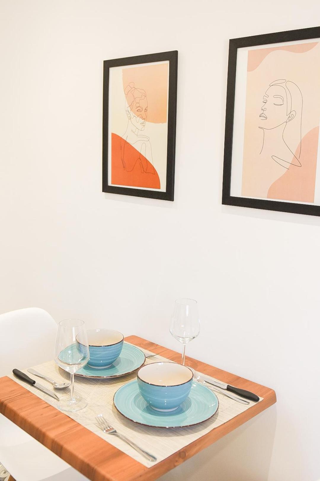 Matisse No9 - One Bedroom City Center Apartment