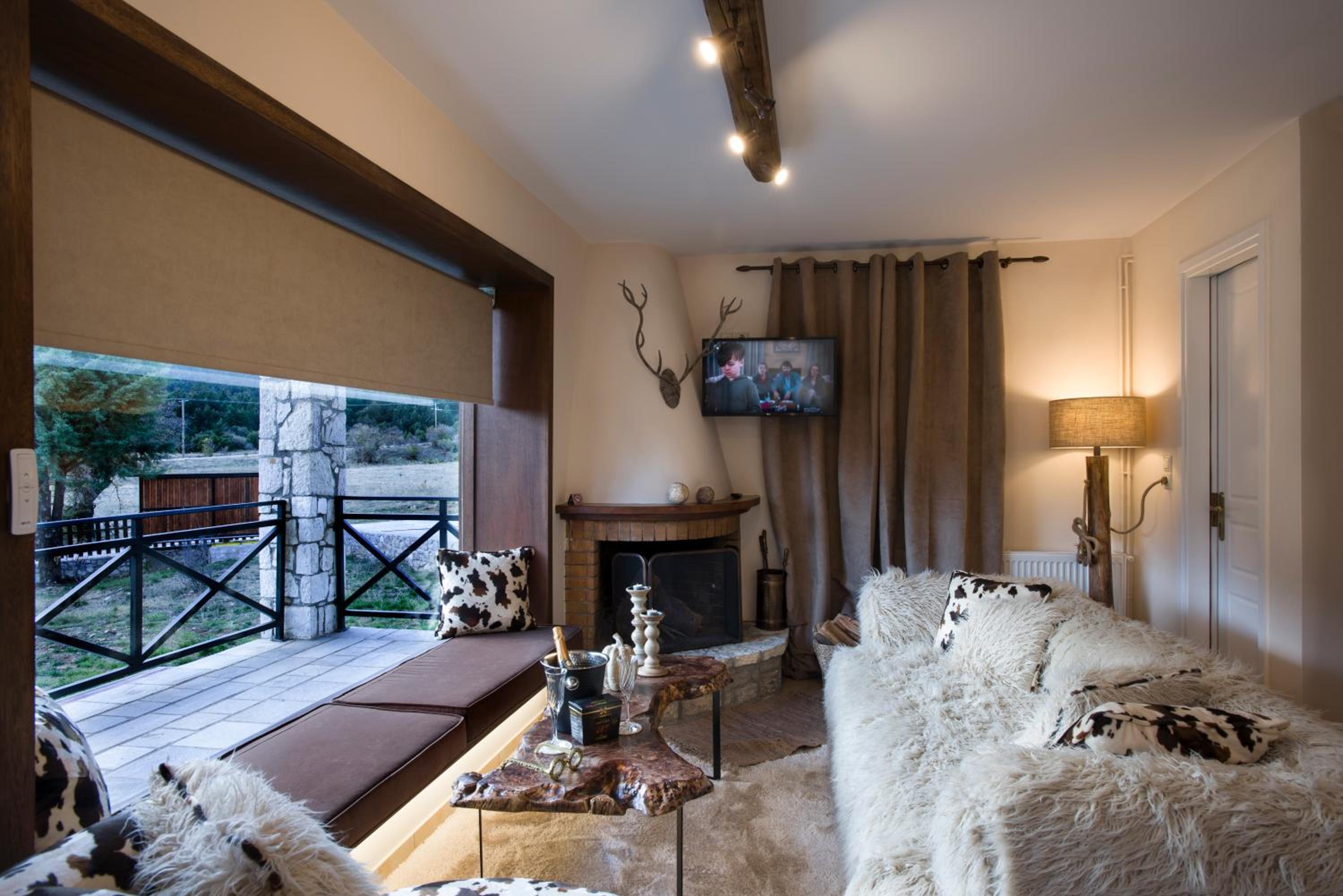 Parnassos Chalets