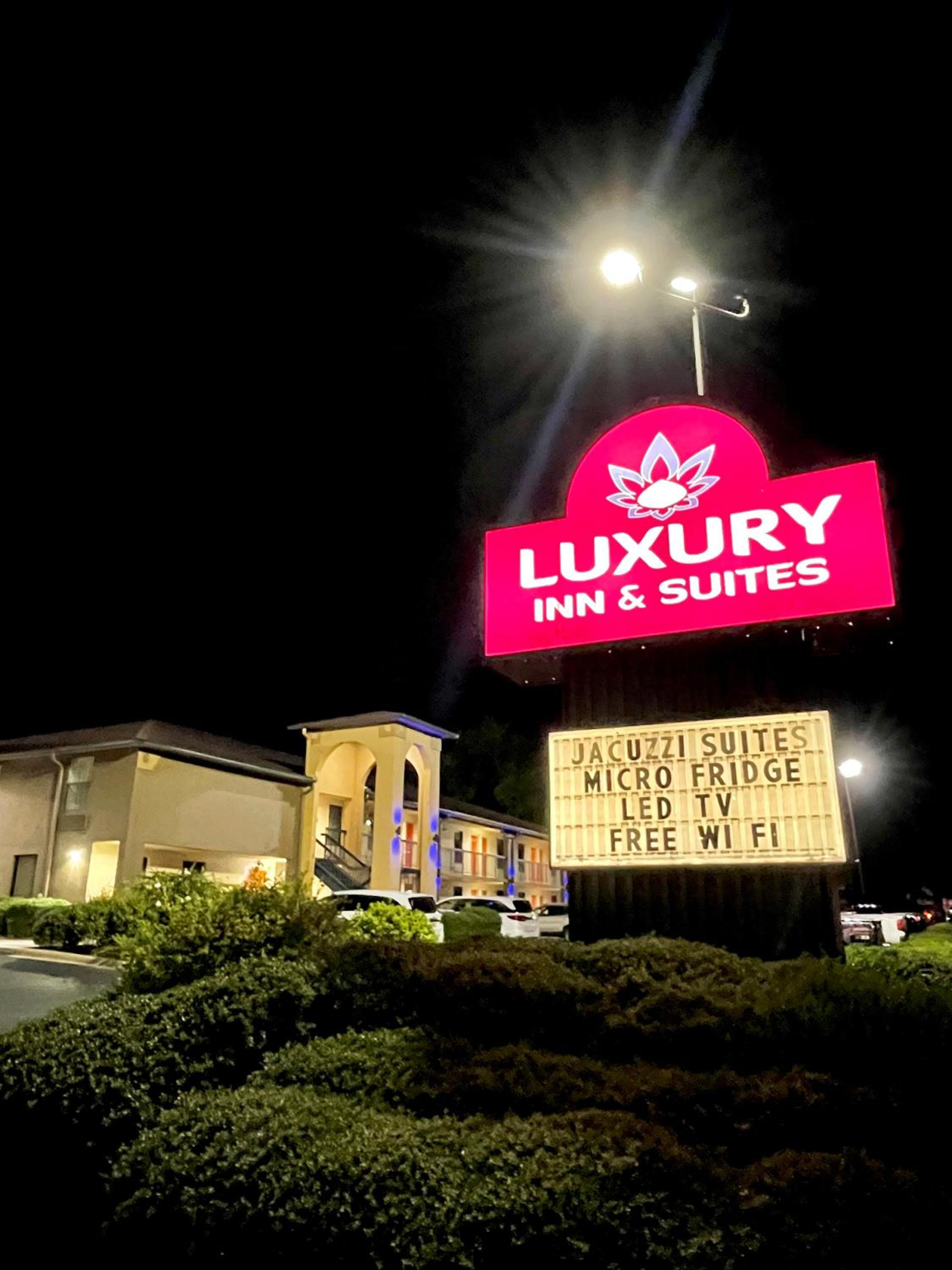 Luxury Inn & Suites view 5