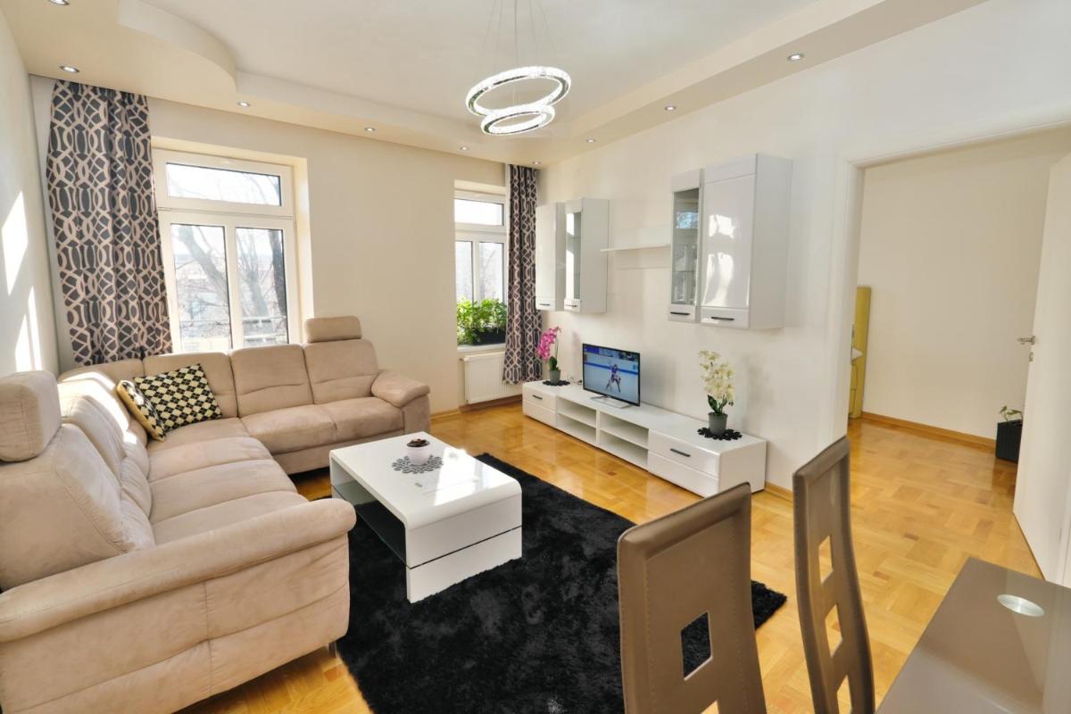 Lux Apartments Prestige