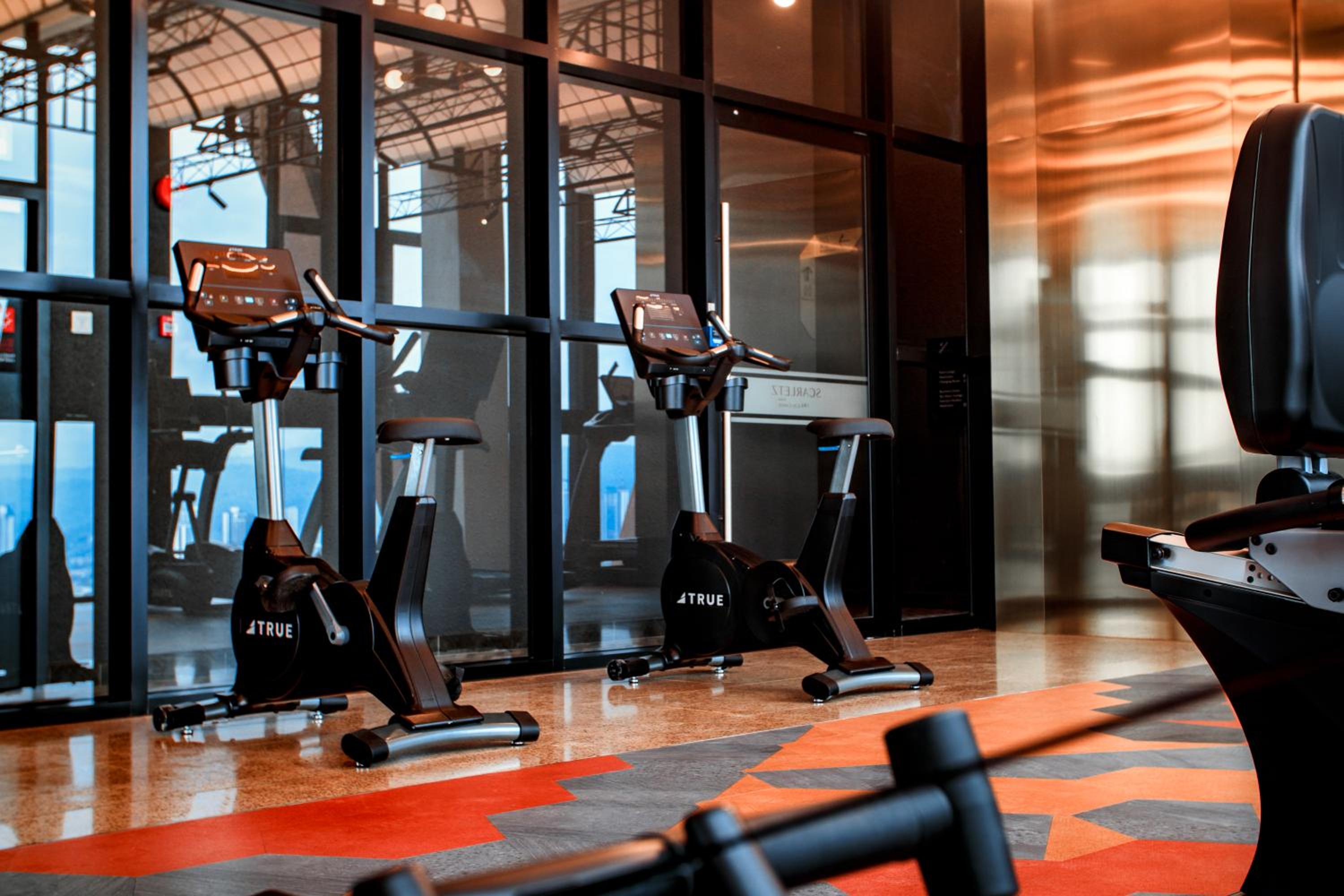 Scarletz Suites KLCC by KLIQ photo 7