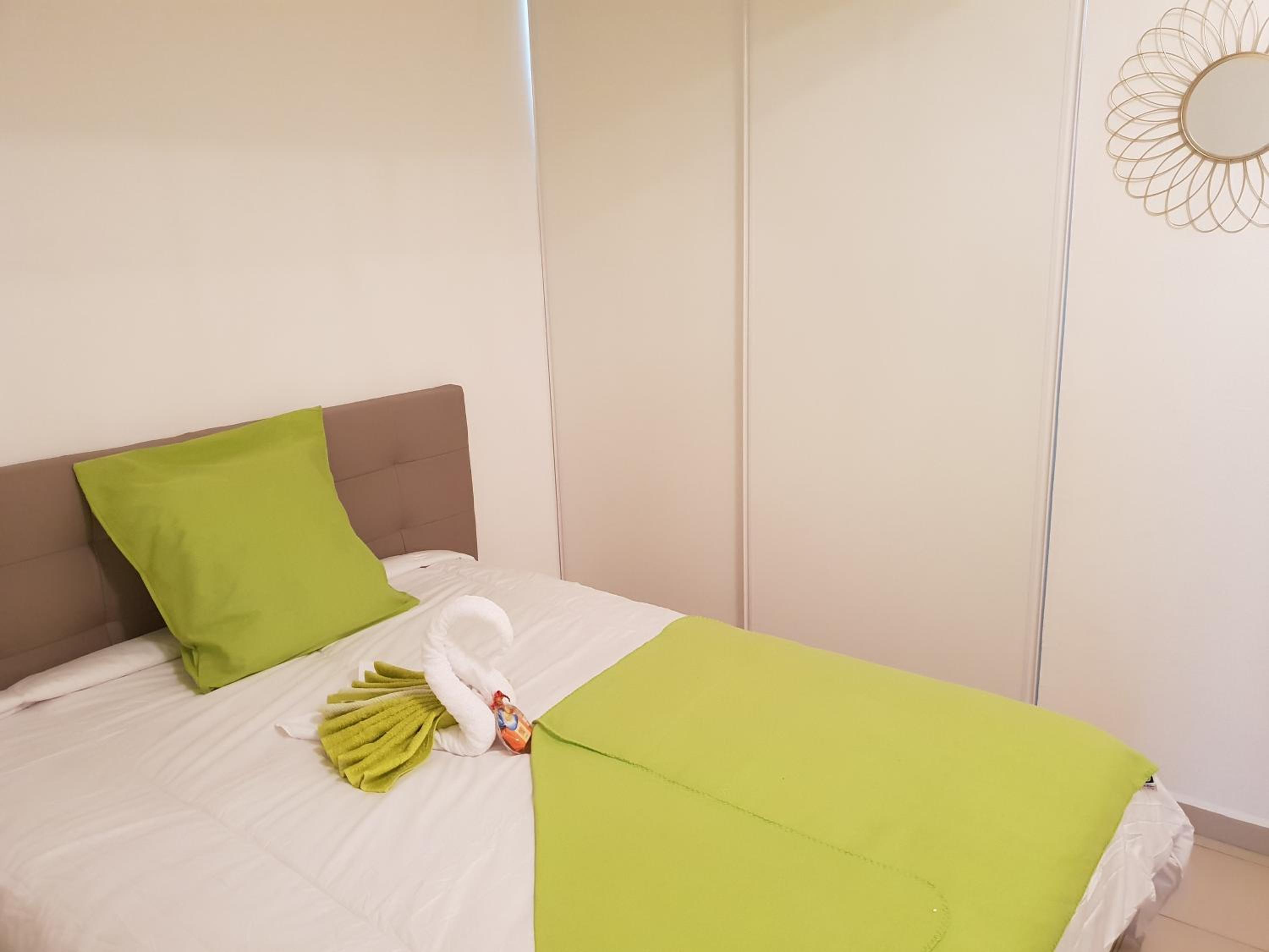 LOCATION T3 SUN HOLLIDAYS TOUT CONFORT view 2