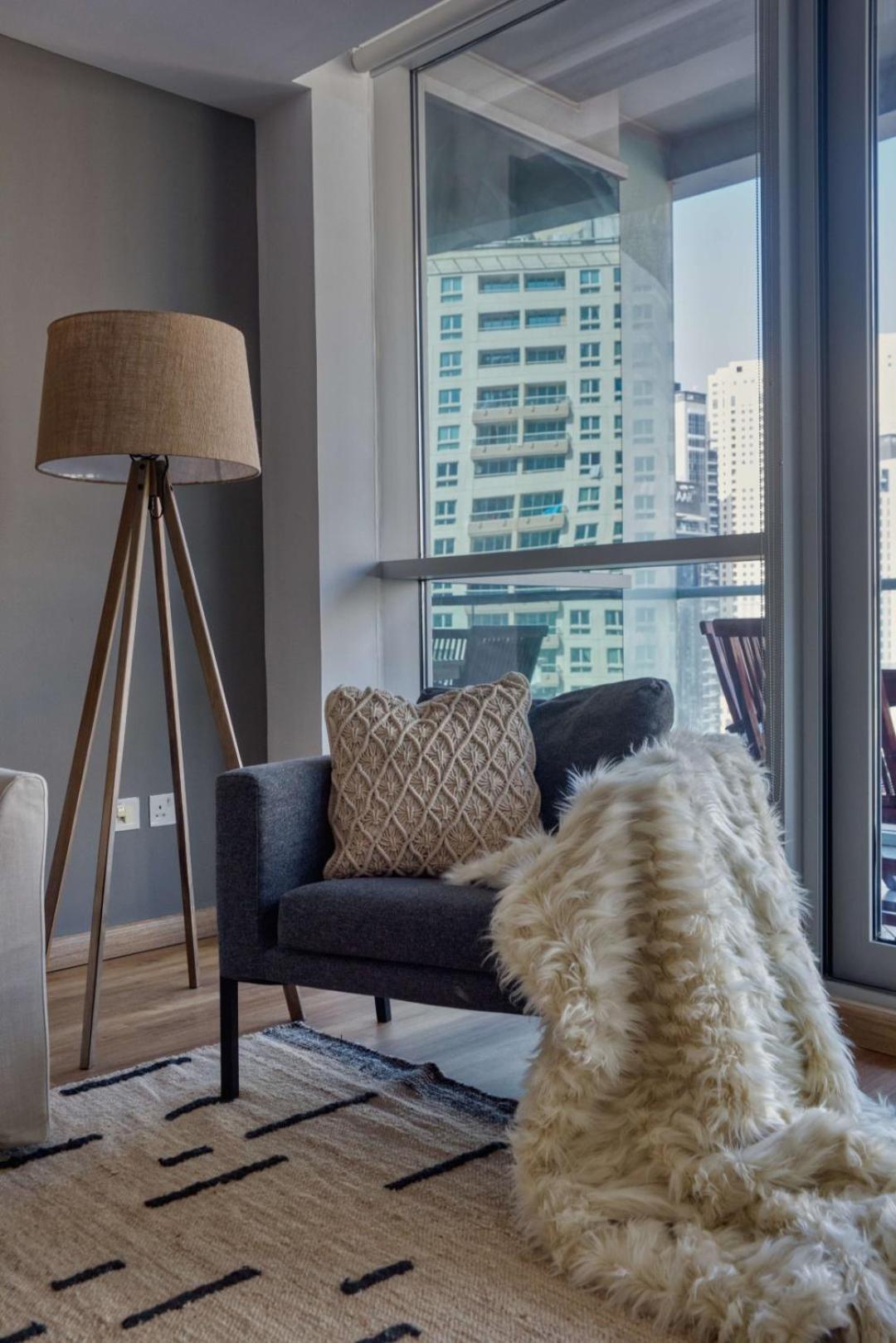 The Smart Concierge - Damac Waves