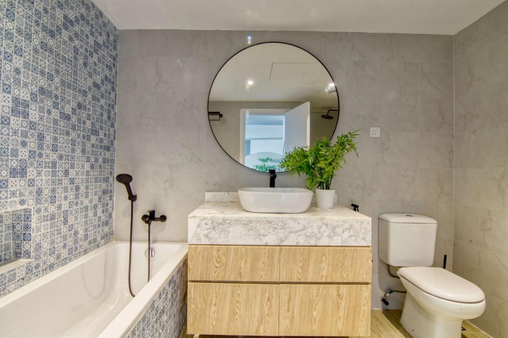 The Smart Concierge - Damac Waves