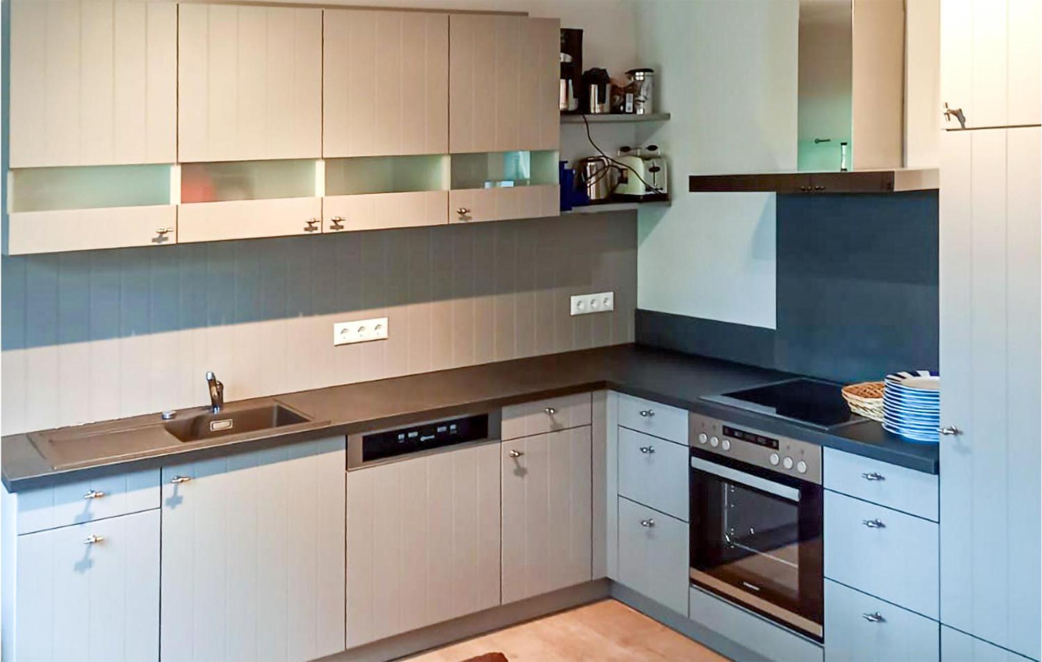 4 Bedroom Gorgeous Home In Fuhlendorf
