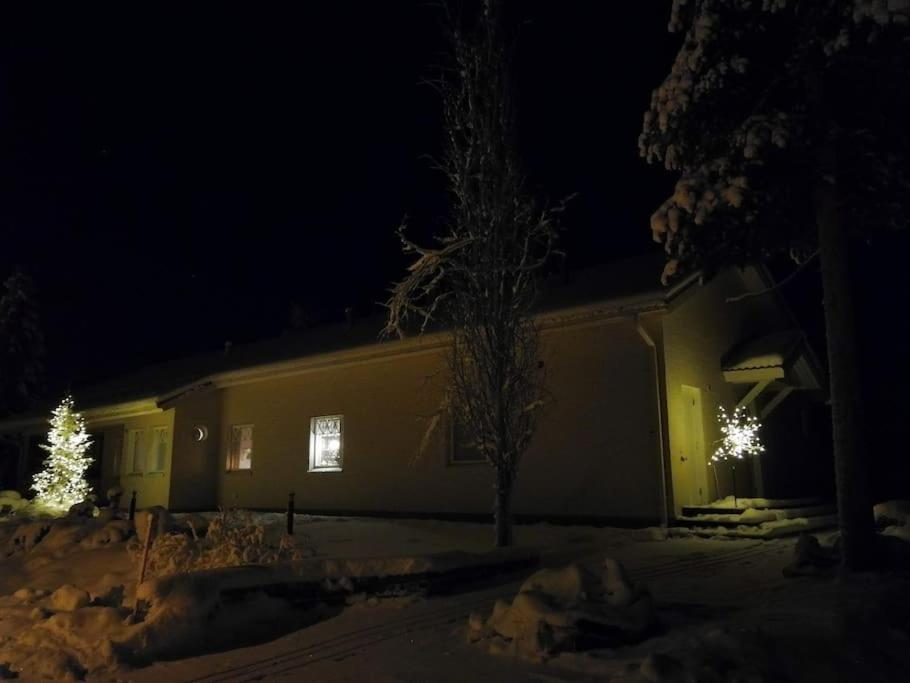 Photo 33