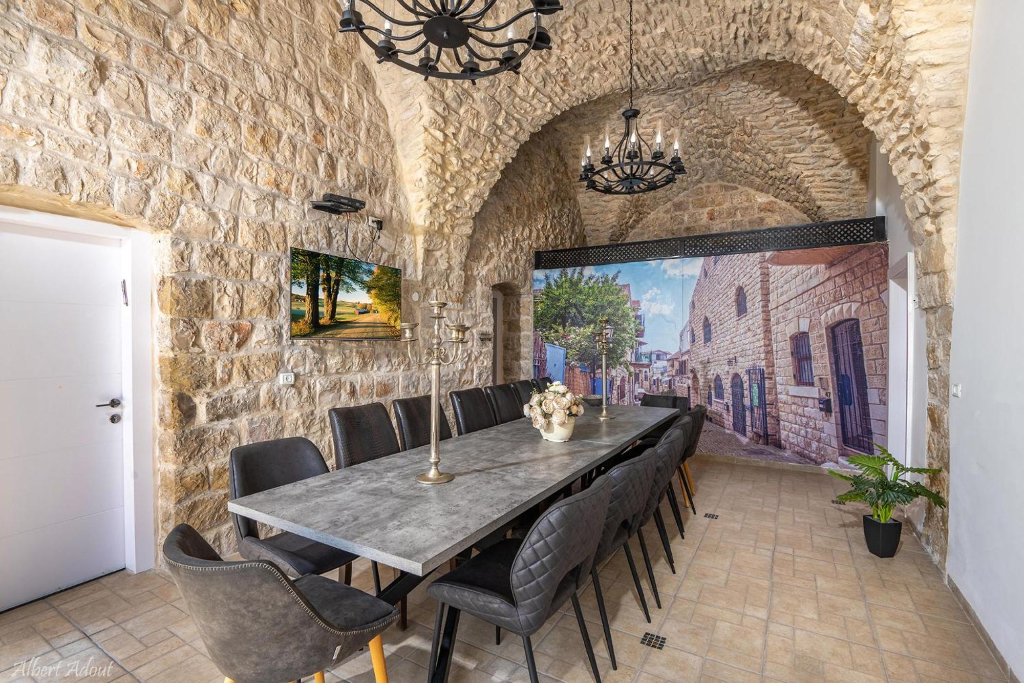 meeting & event spaces